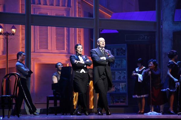 Victor/Victoria