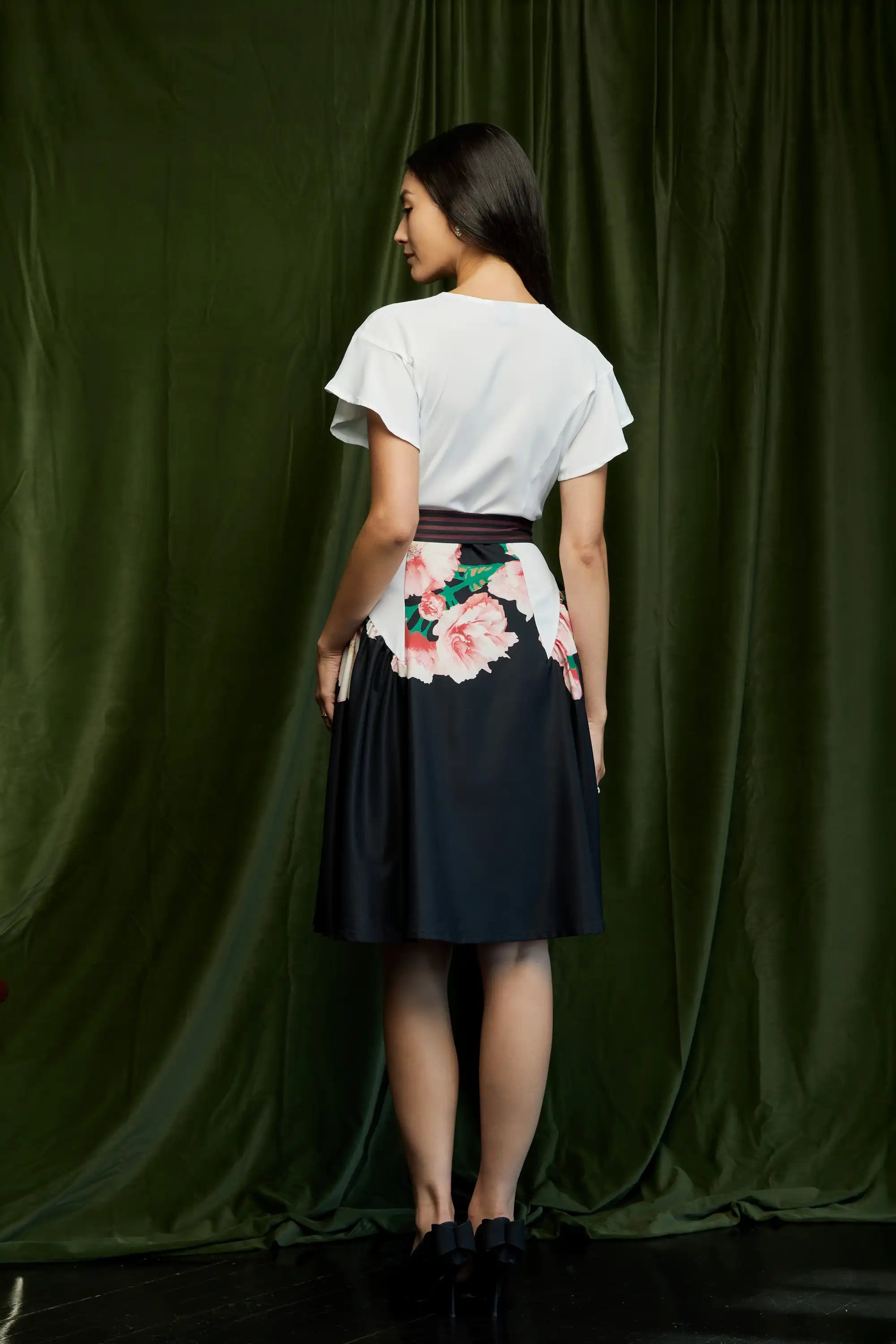 PRE-ORDER · EXCLUSIVE RELEASE: Bluebell Billowing Knee Dress (Sakura)