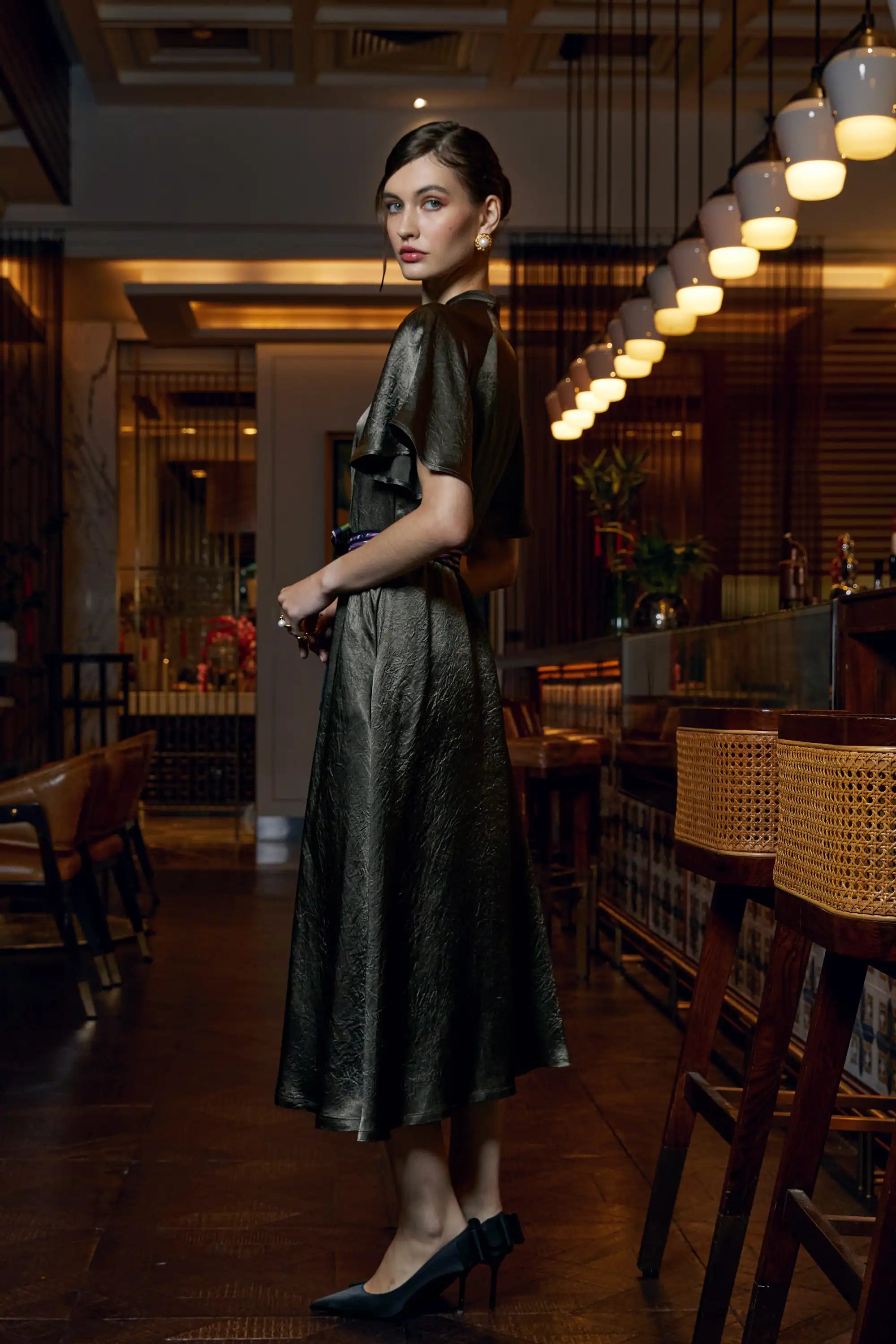 Flutter Sleeves Keyhole Dress (Olive)