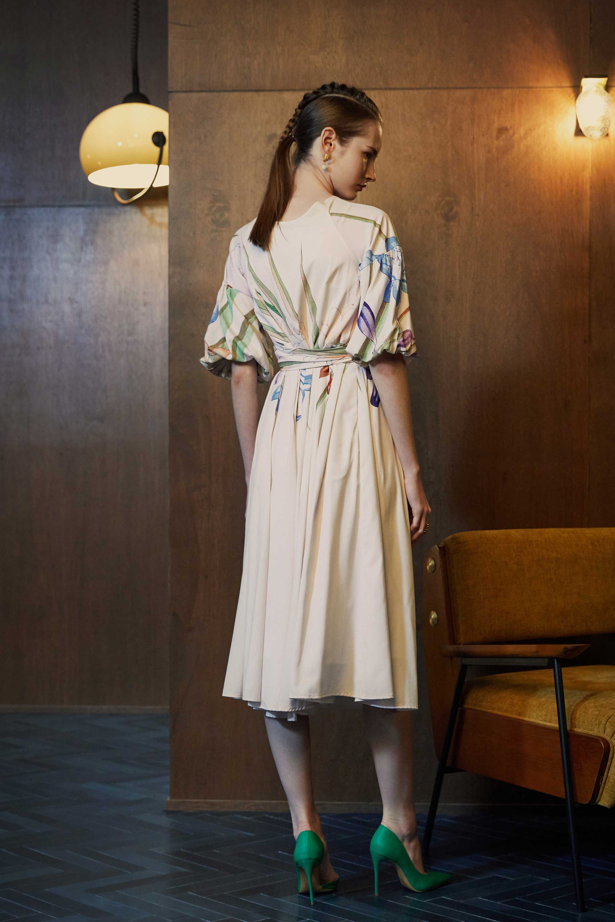 Back-to-Front Parachute Sleeves Midi Dress (Freesia)