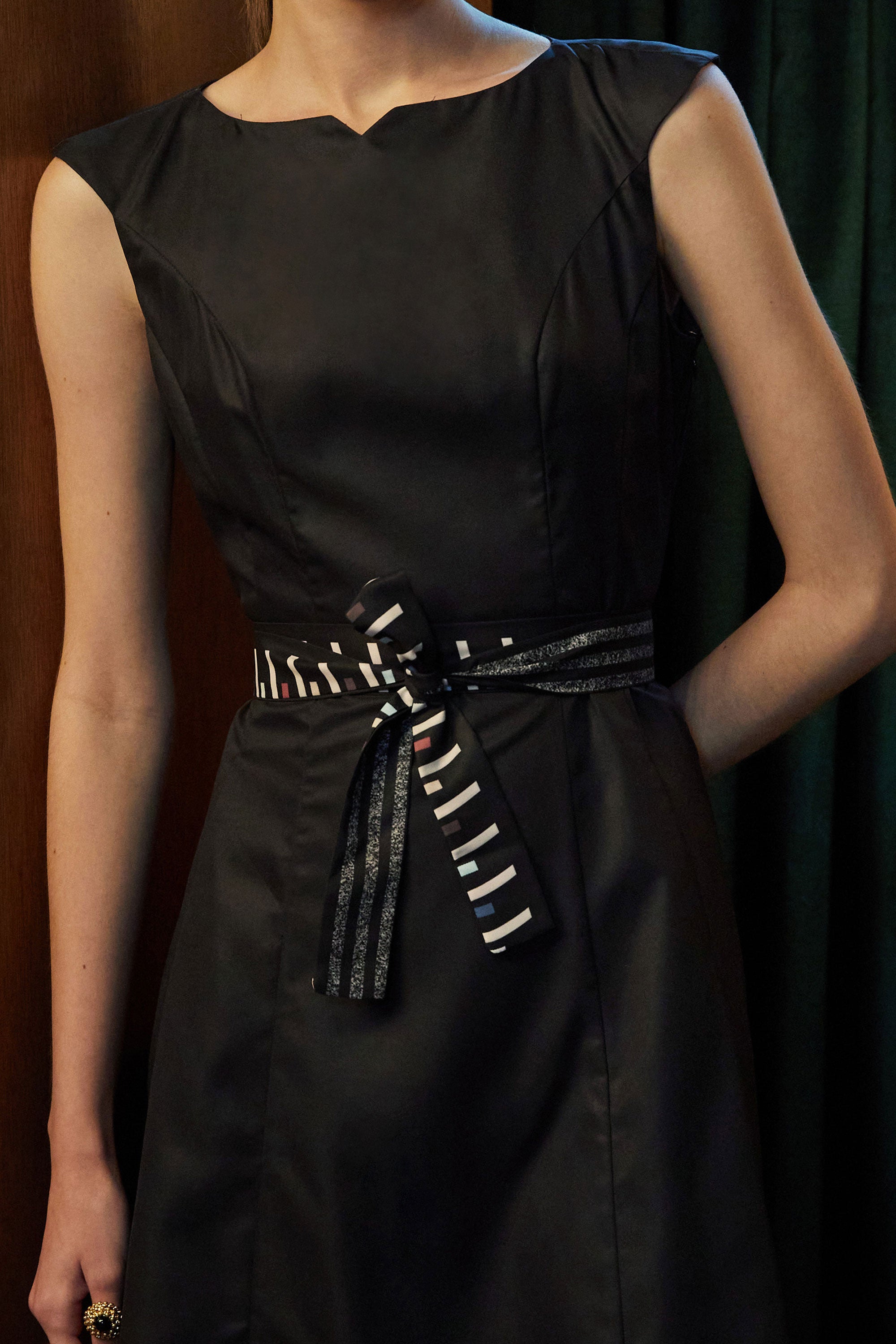 Bateau Cap Dress (Dendrobium Orchid)