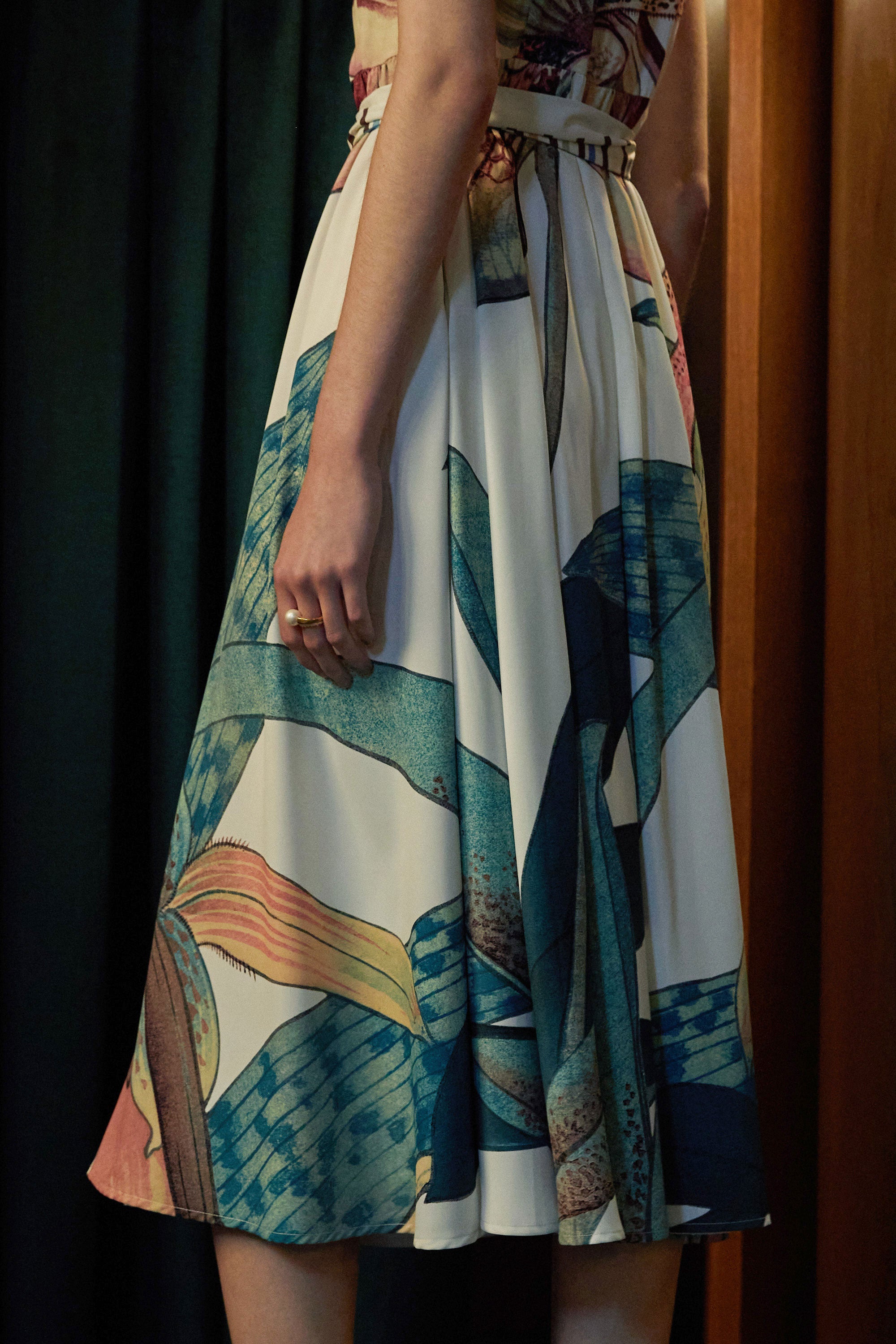 Origami Square Sleeve Dress (Paphiopedilum Orchid)