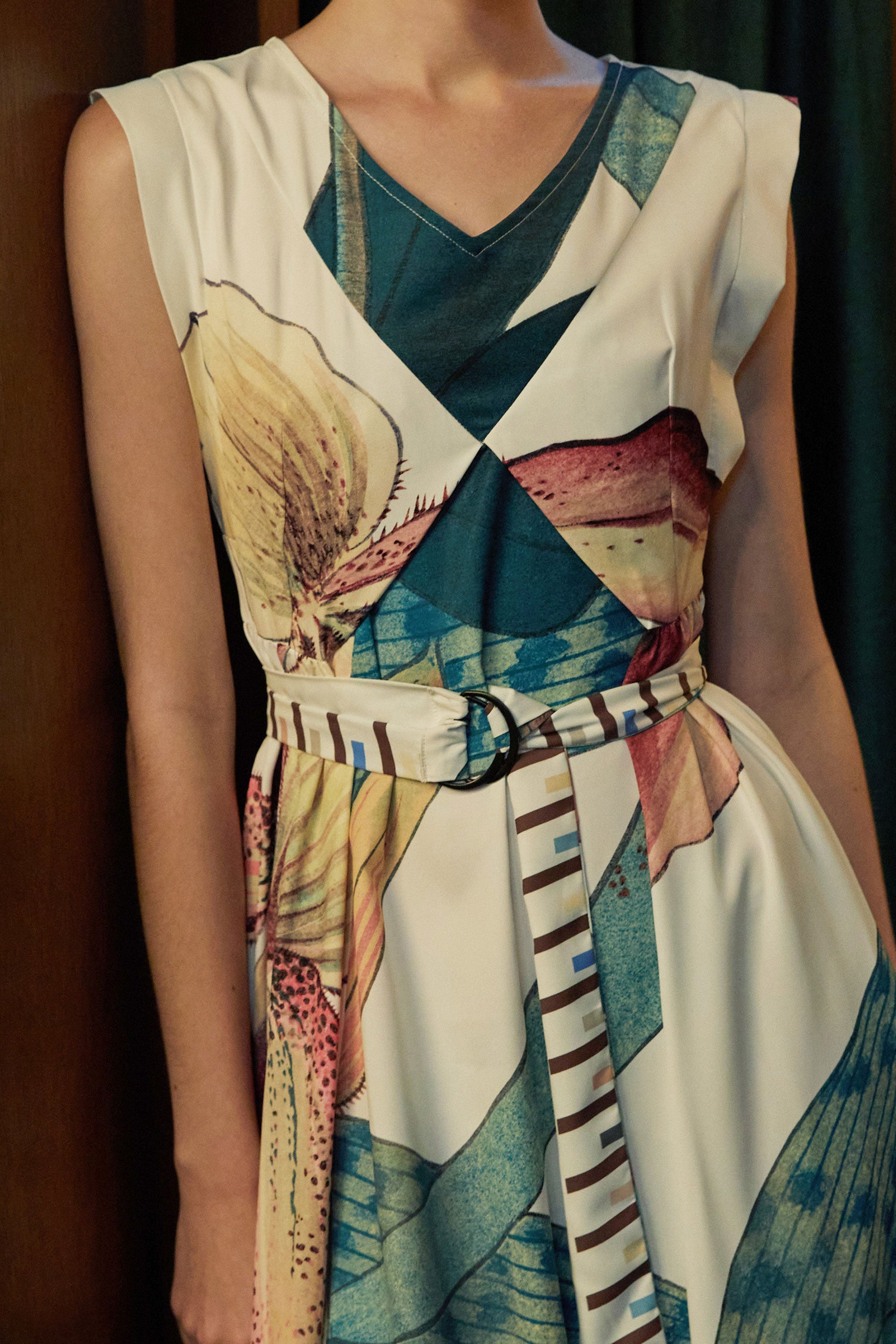 Origami Square Sleeve Dress (Paphiopedilum Orchid)
