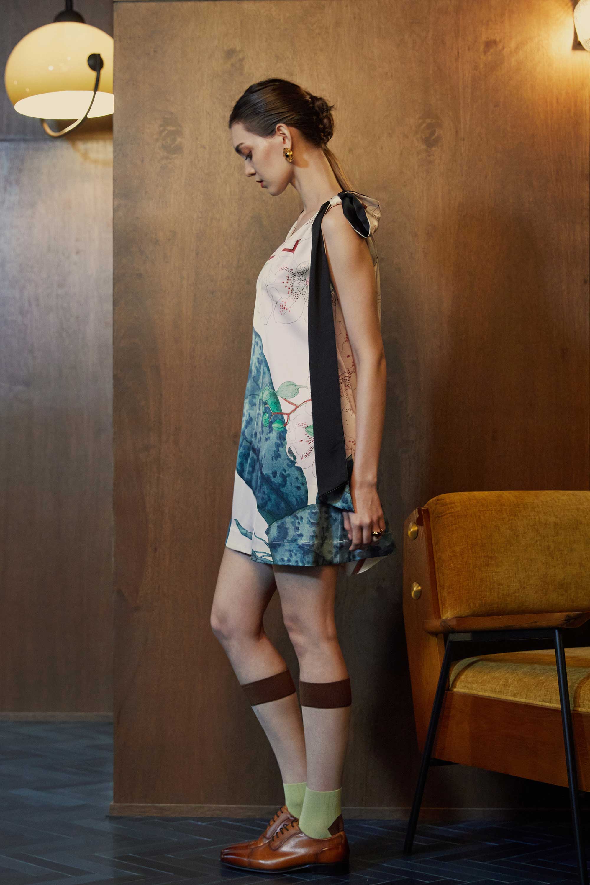 Scarf Knee Dress (Moth Orchid)