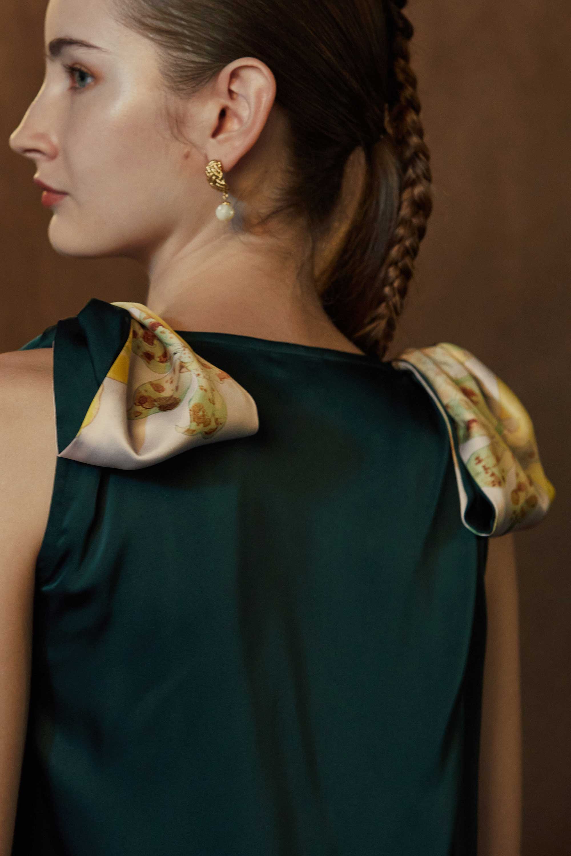 Scarf Top (Oncidium Orchid)