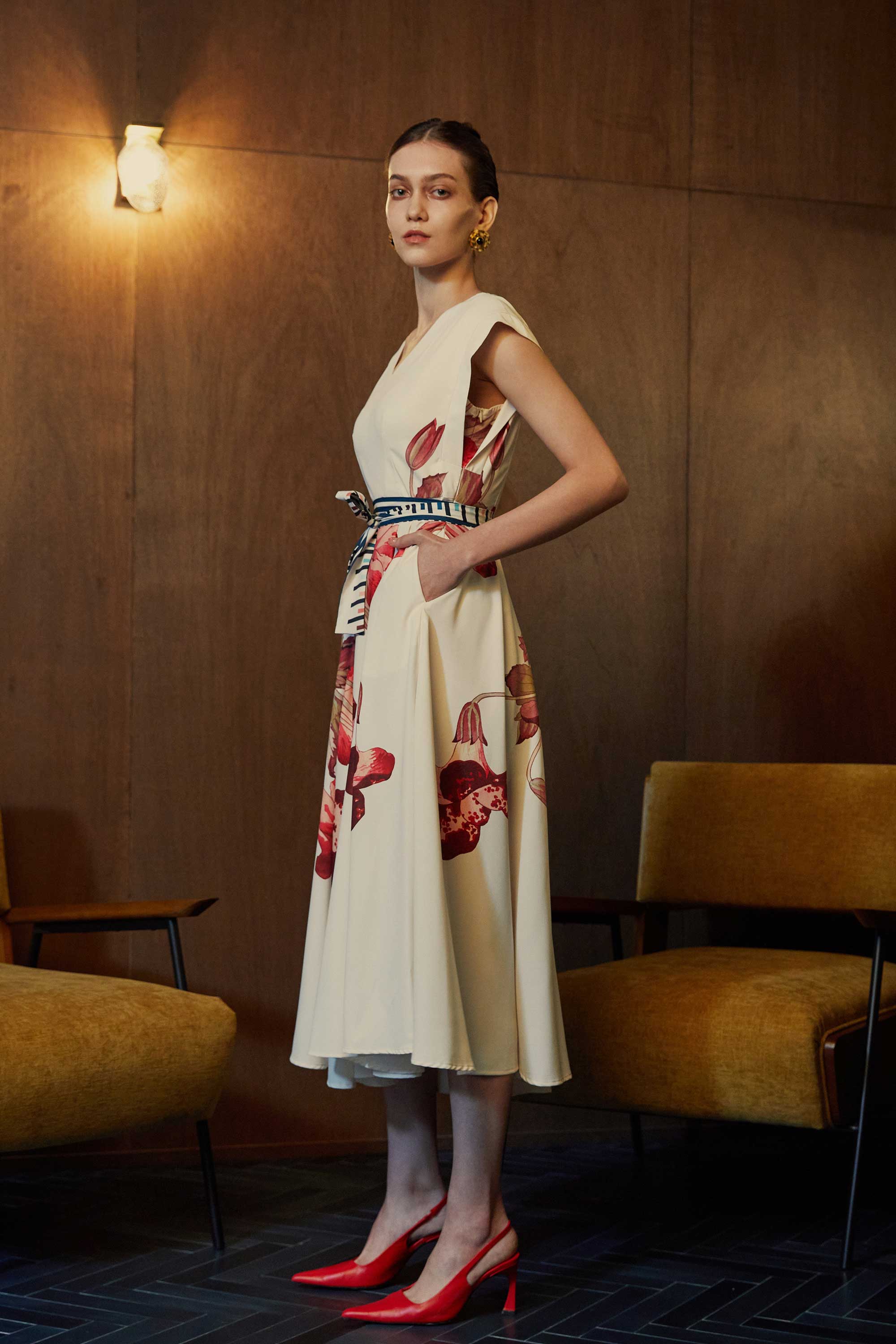 Square Sleeves Fit & Flare Midi Dress (Mimulus)