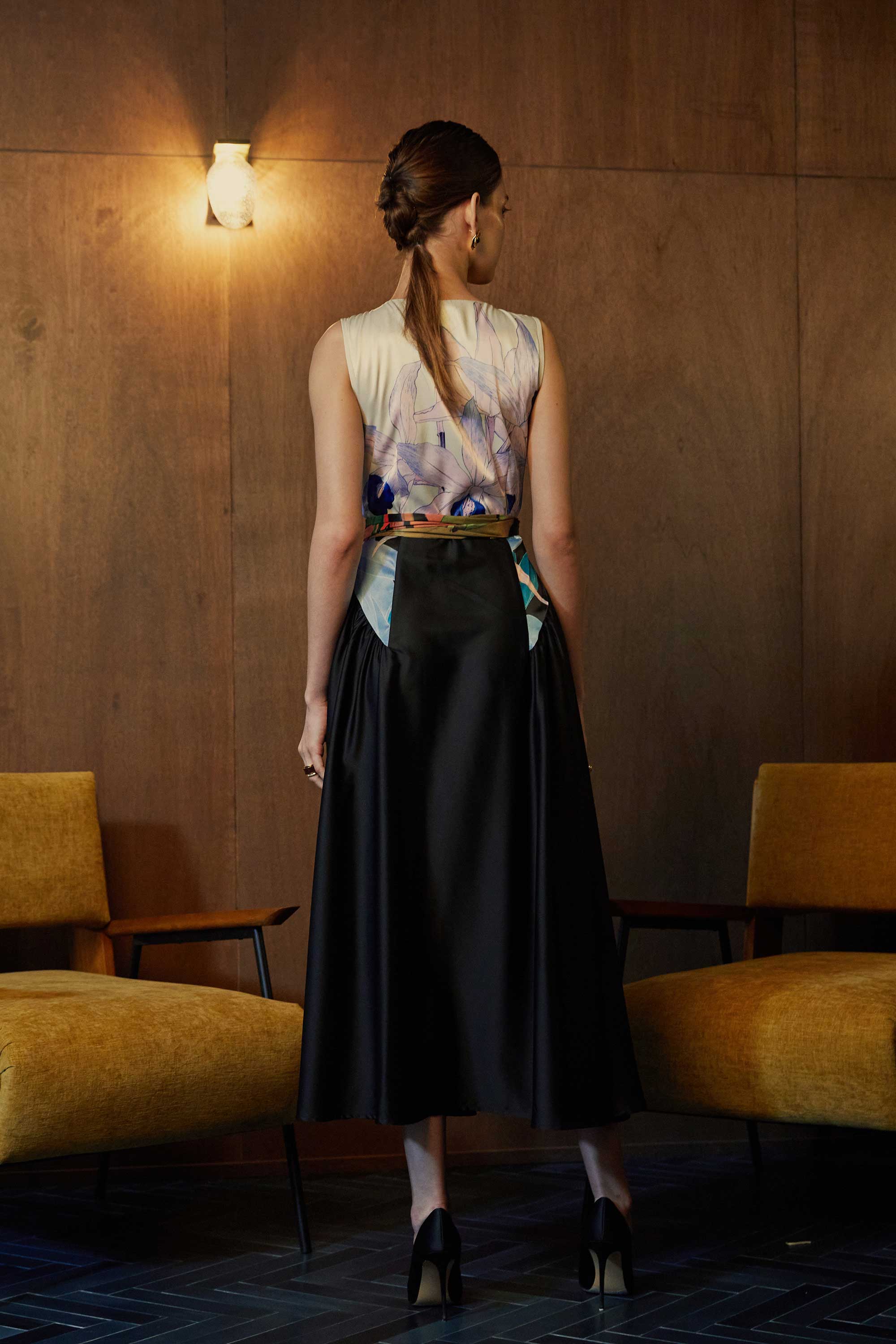Twist Sleeveless Fit & Flare Tea Dress (Laelia Anceps Orchid)