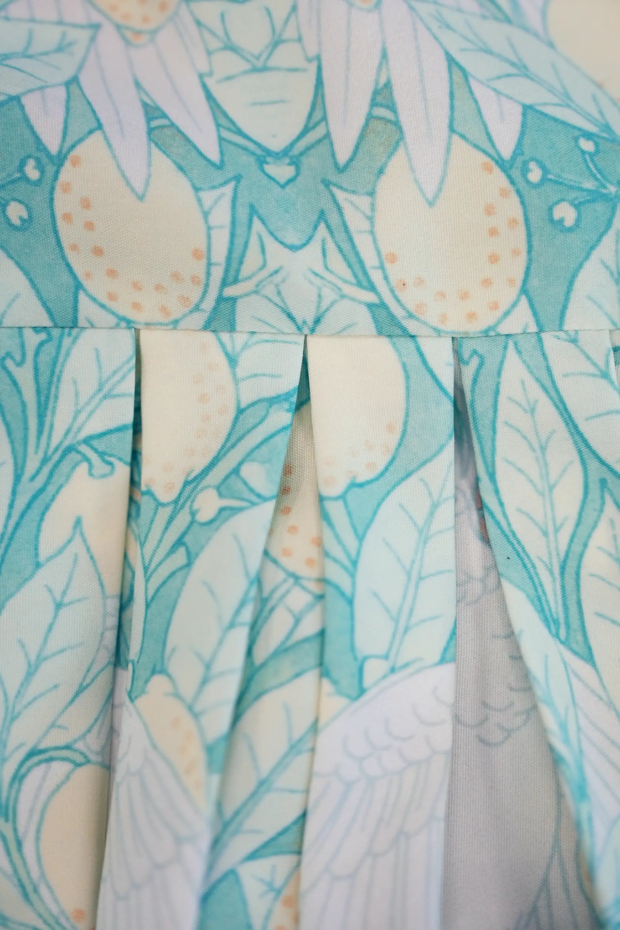 Bustier Box Pleats Dress (Cockatoo)