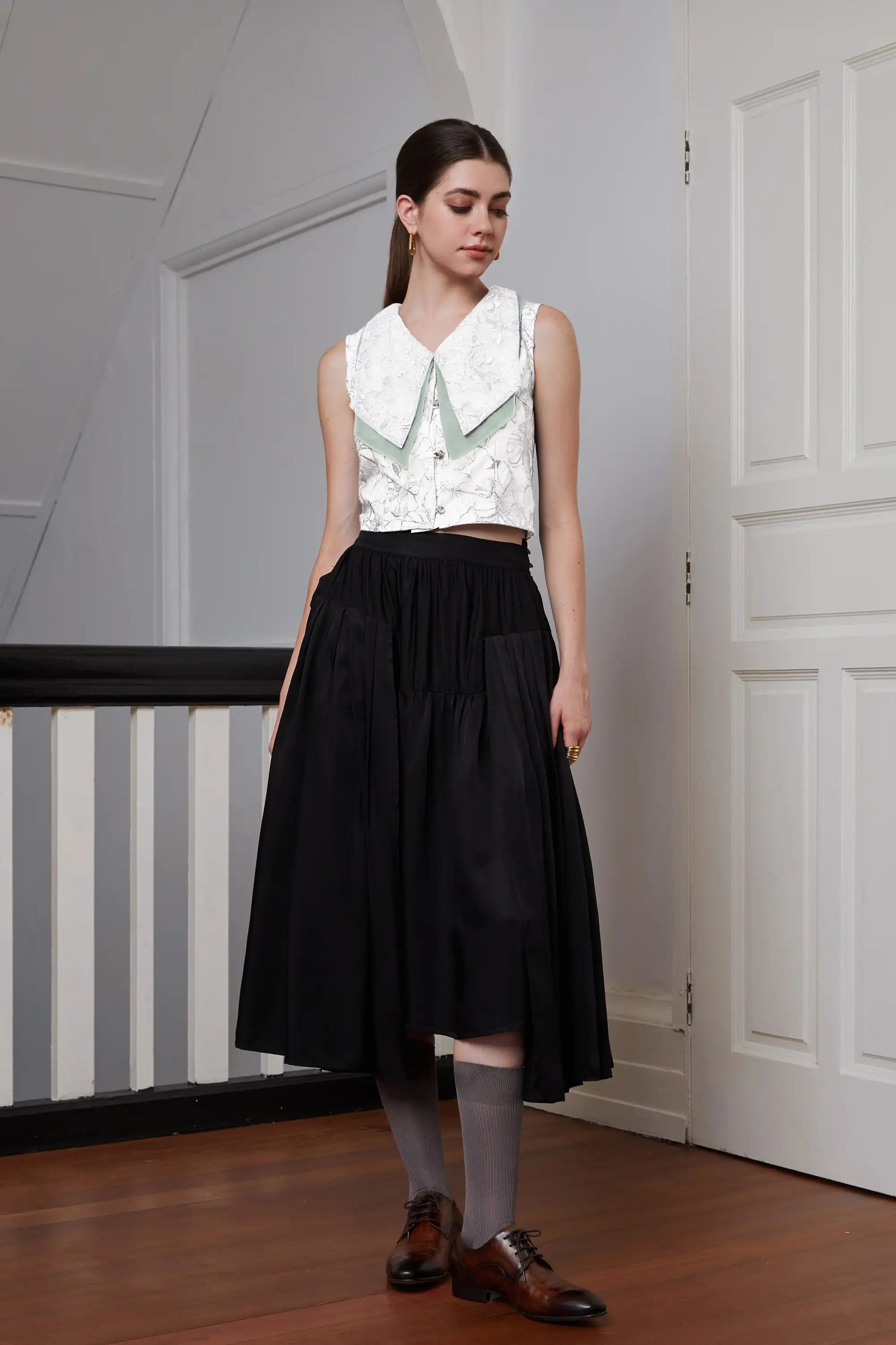 Cascade Collar Top (White Mint)