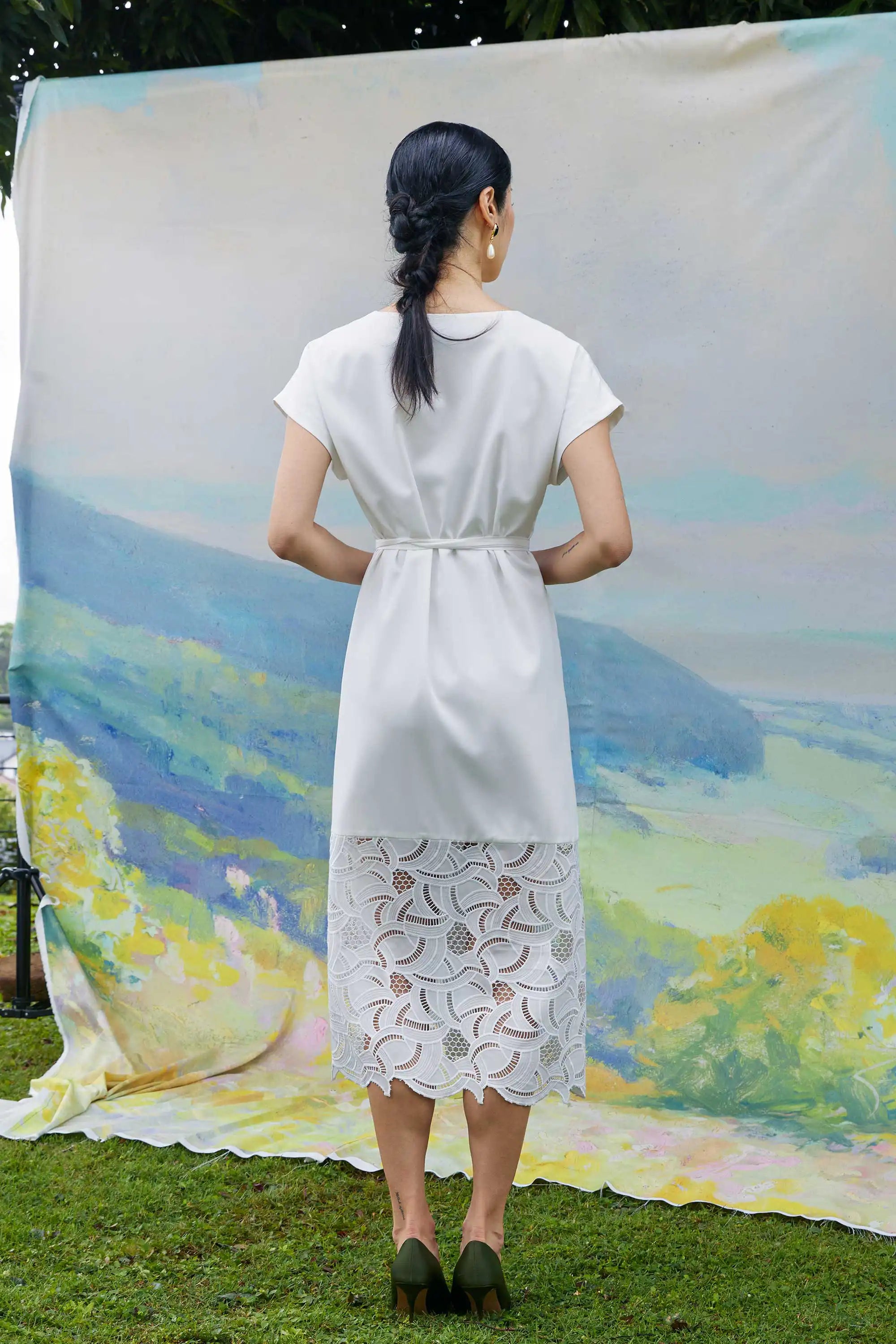 Snatch Waist Border Tea Dress (White)
