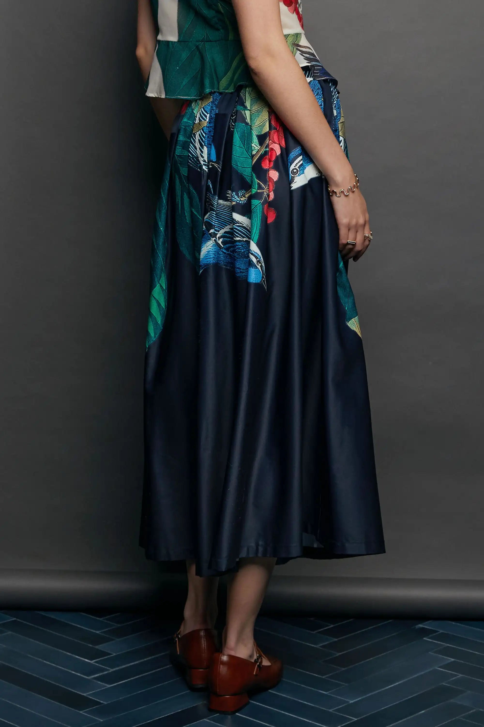 Dual Box Pleat Skirt (Cerulean Warbler)