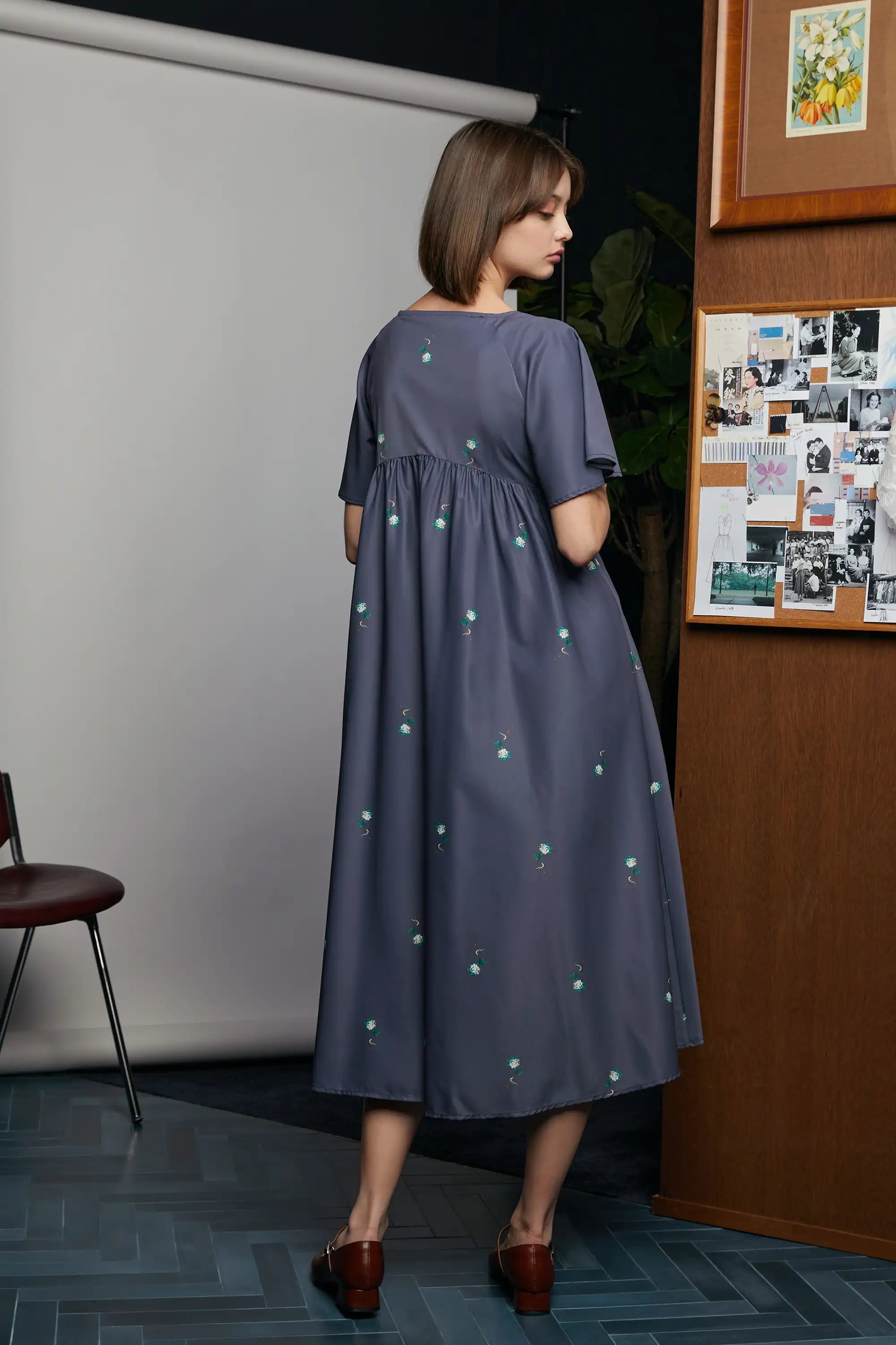 Pankou Slit Empire Dress (Yellow-Throated Vireo)