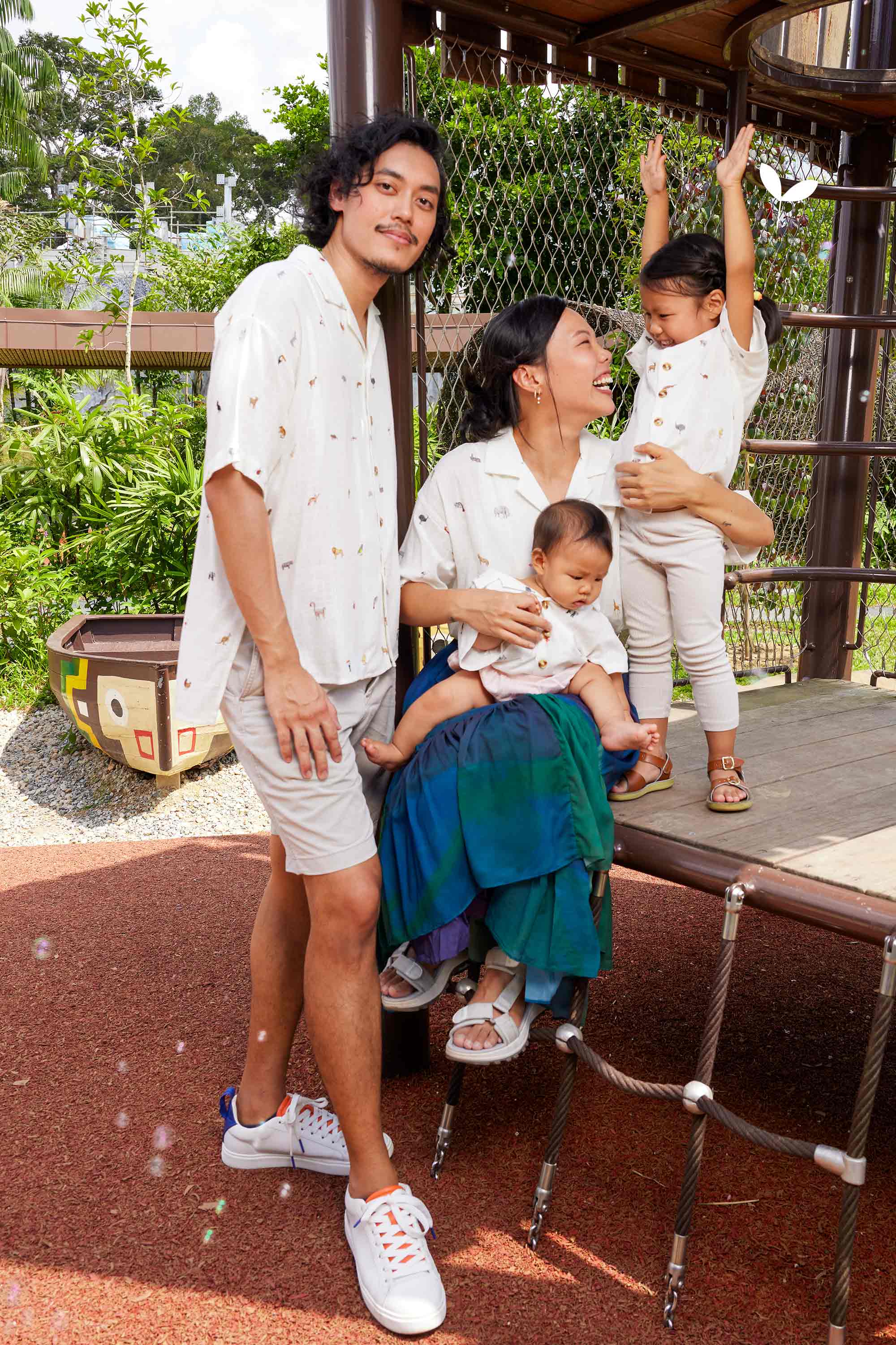 Adult Unisex Cuban Shirt (Mandai Wildlife Reserve - Light)