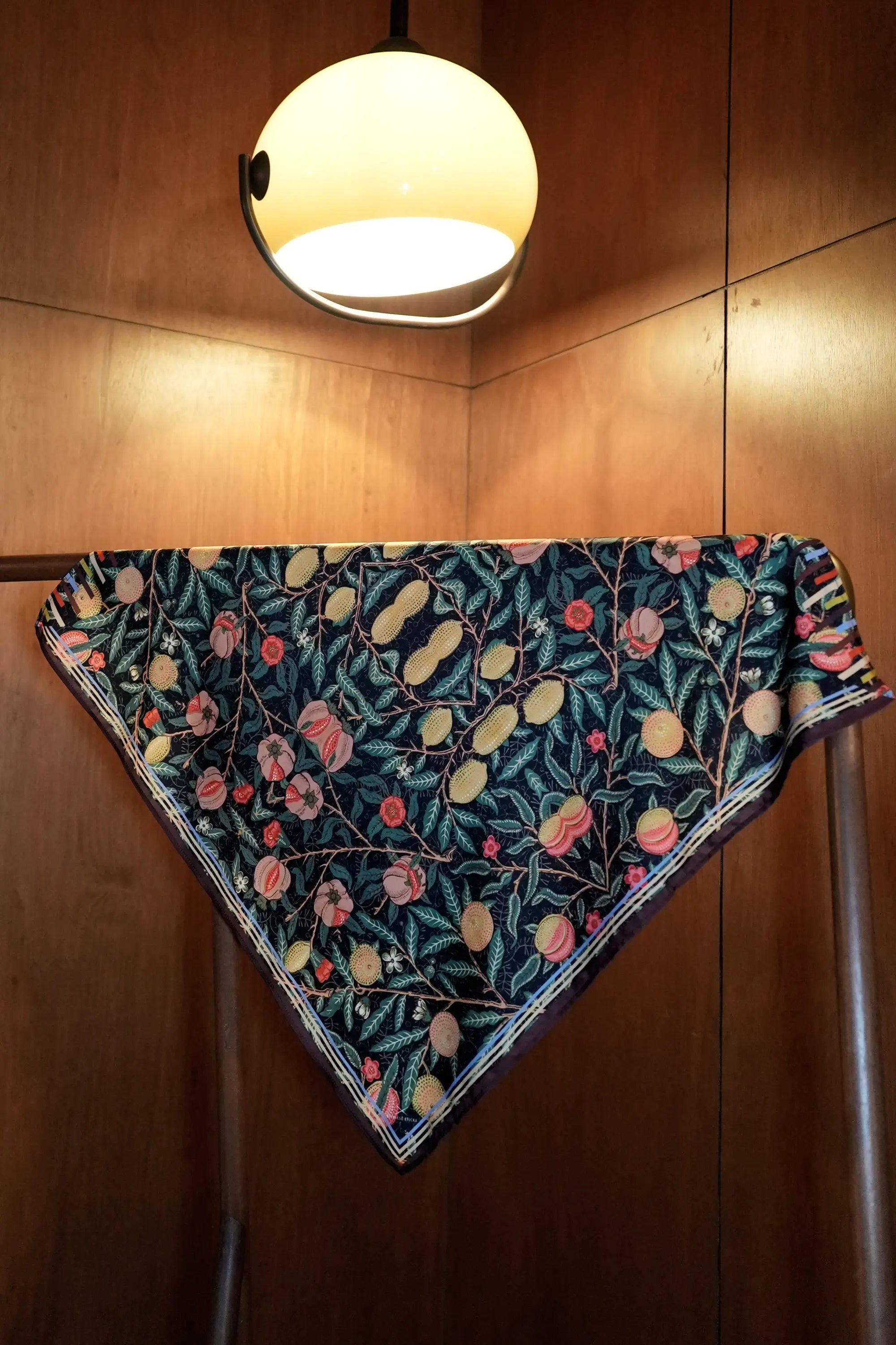 Furoshiki (Pomegranate)