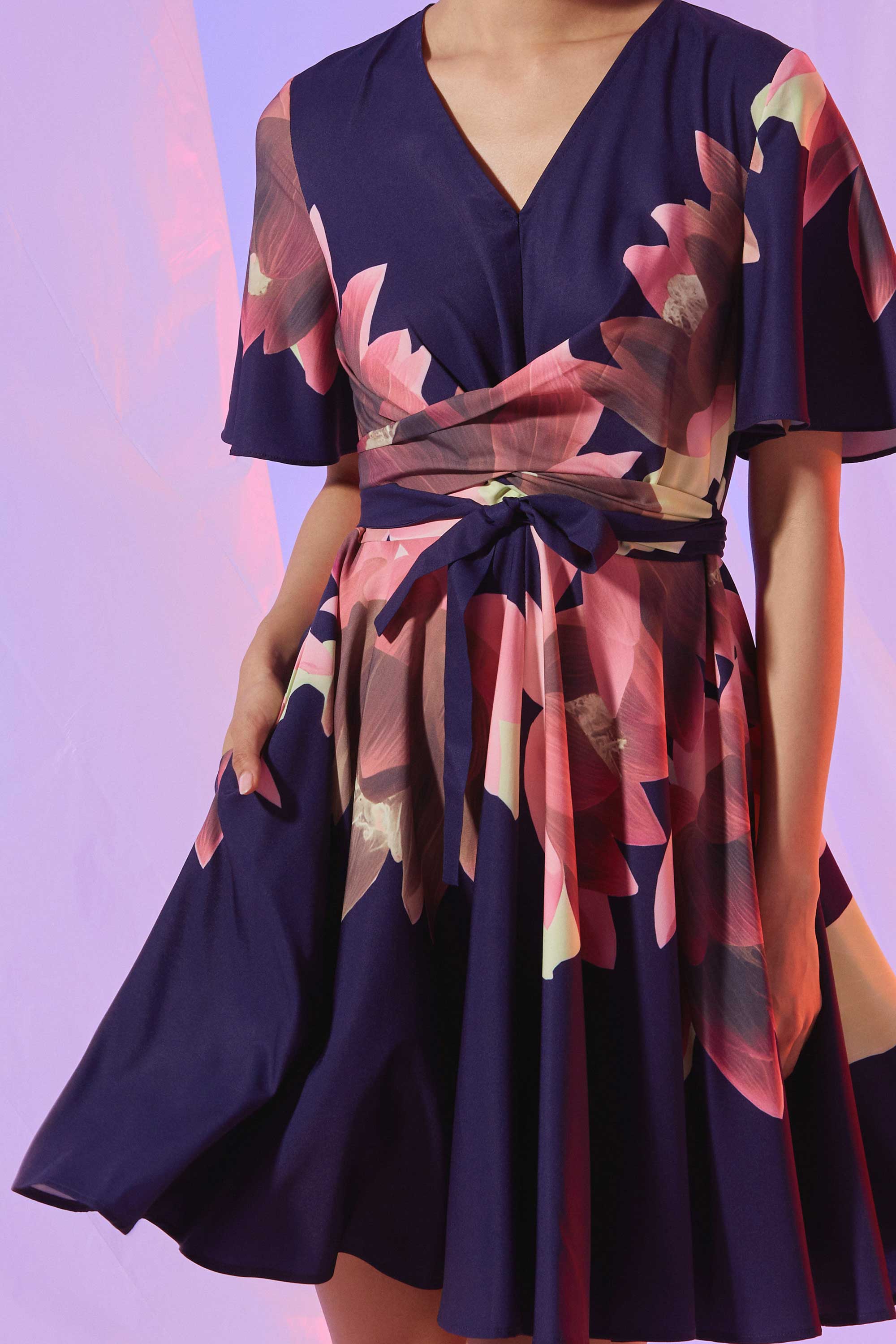 Criss-Cross Flutter Mi-Knee Dress (Lustre)