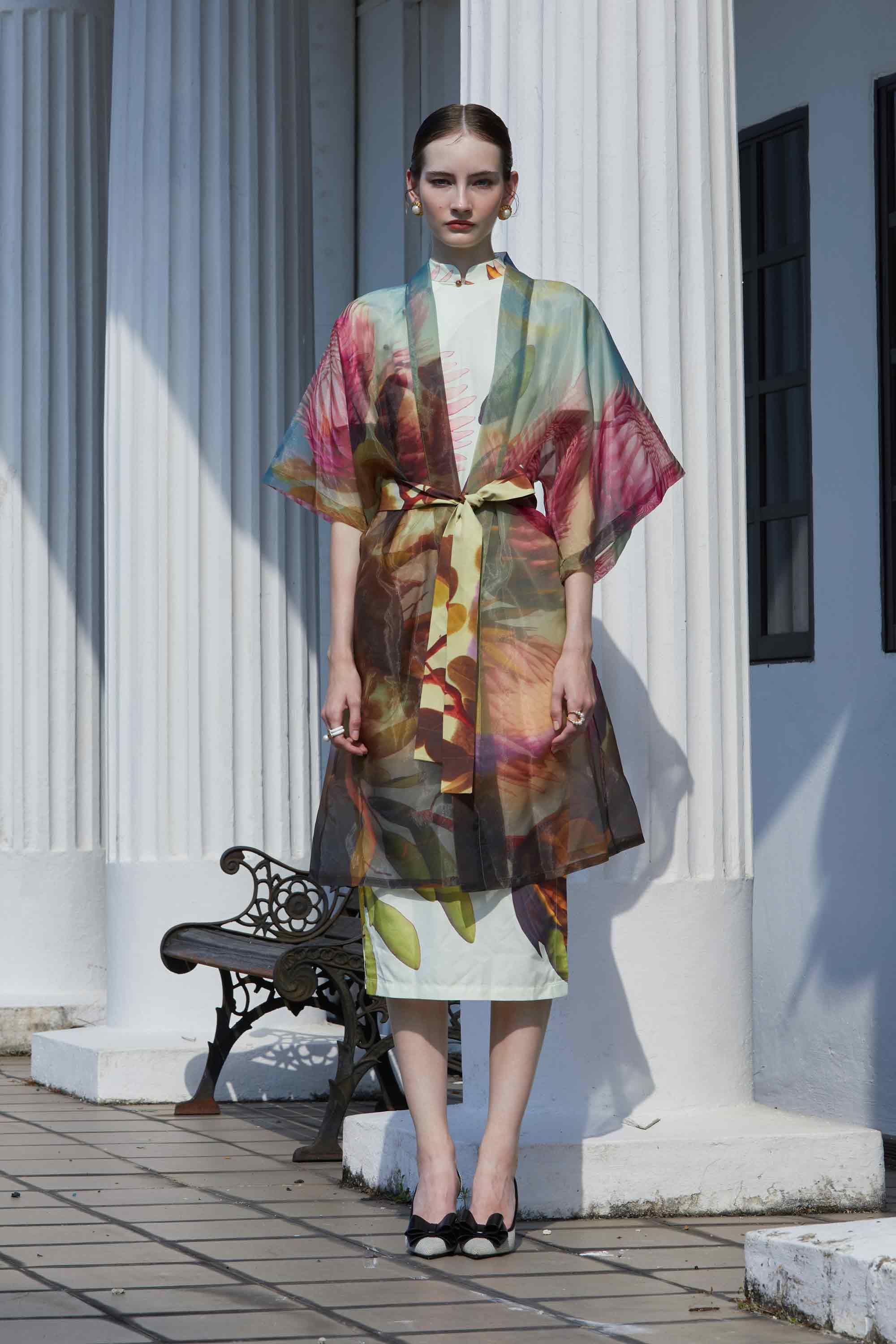 Flutter Sleeves Pencil Qipao (Dusk)