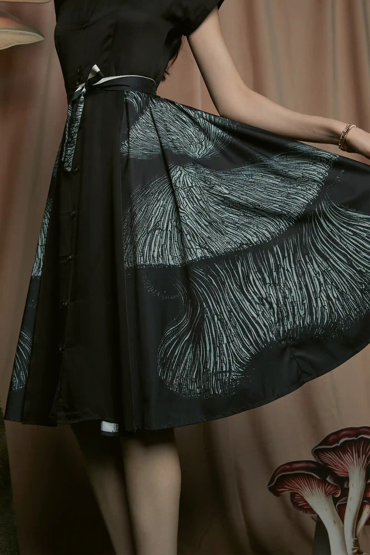 Arc Dress (Flammulina)