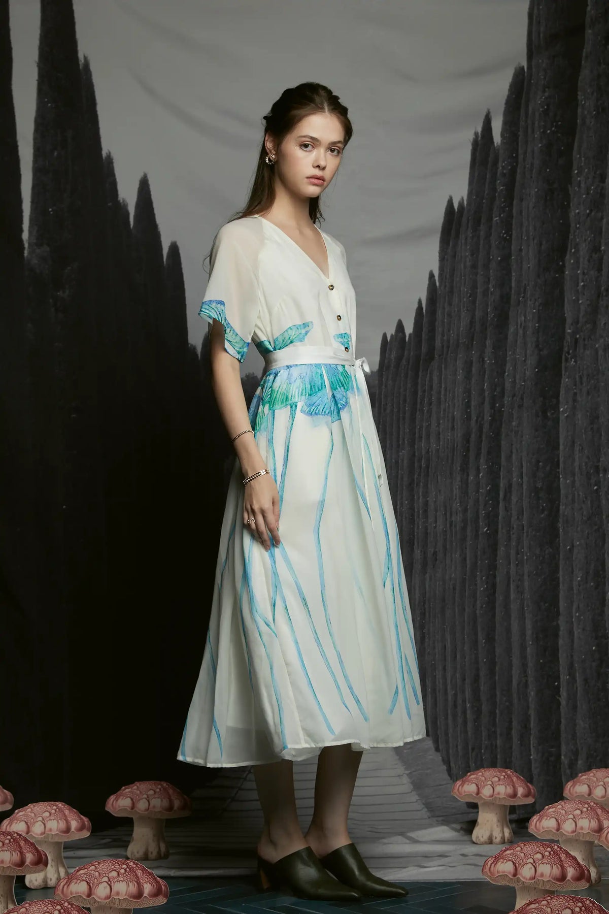 V-neck Box Pleat Dress (Ruby Bonnet)