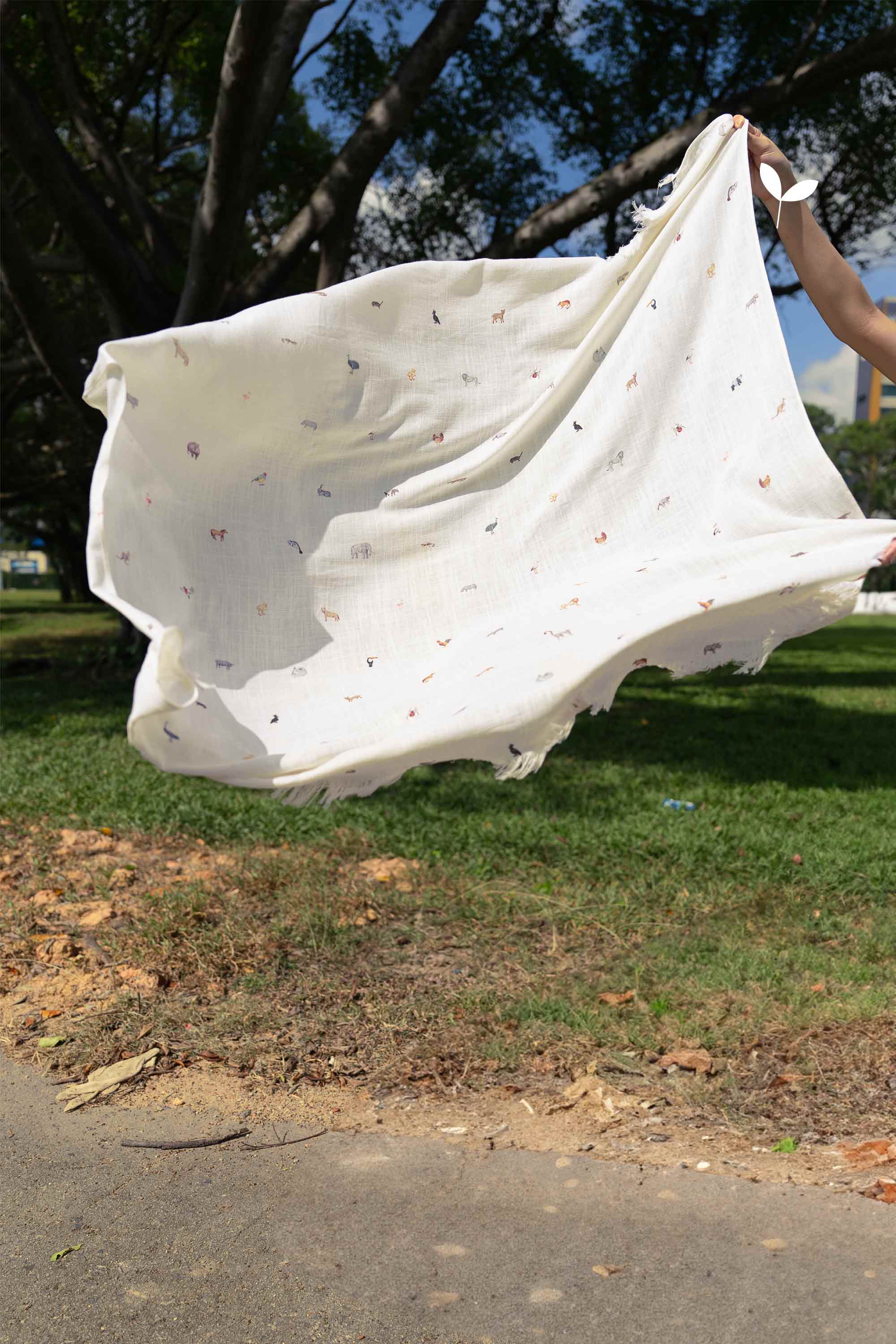 Scarf (Mandai Wildlife Reserve – Light)