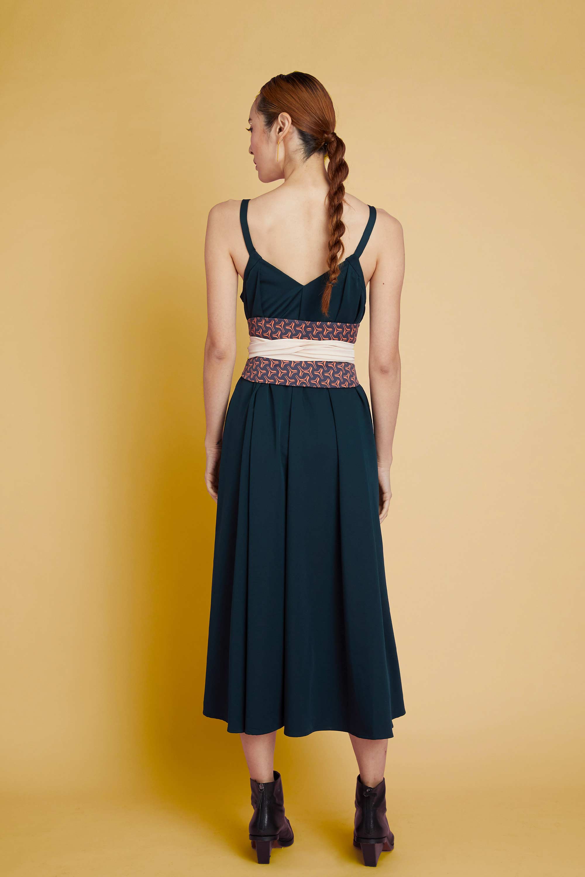 Reckless Ericka x SIA — Multi-wearable Obi Sash (Ecru)