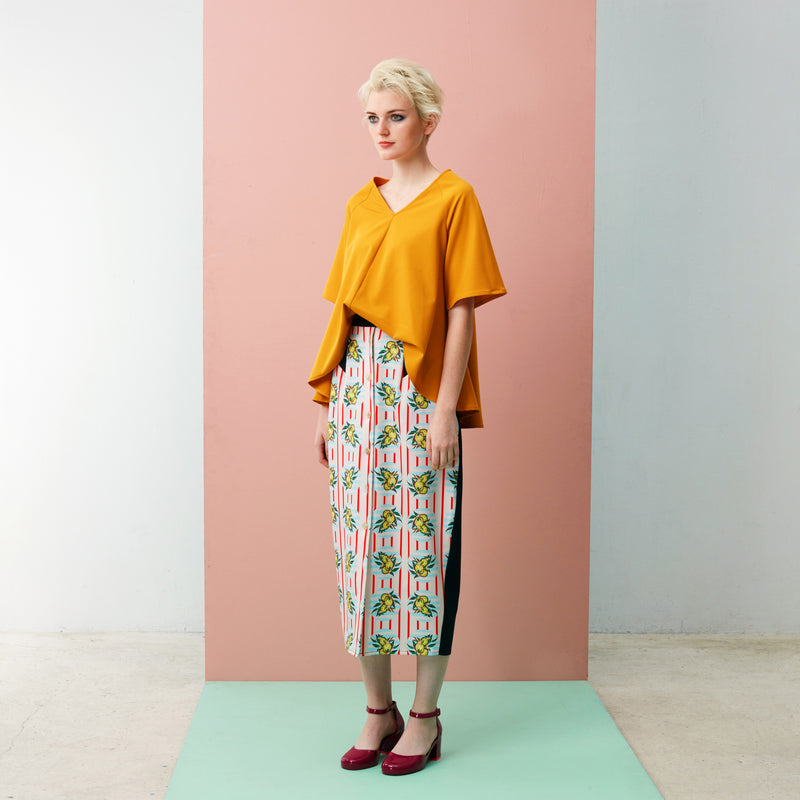 A Pencil Maxi that comes with Pockets- your next Sophisticated, Functional and Fashionable piece