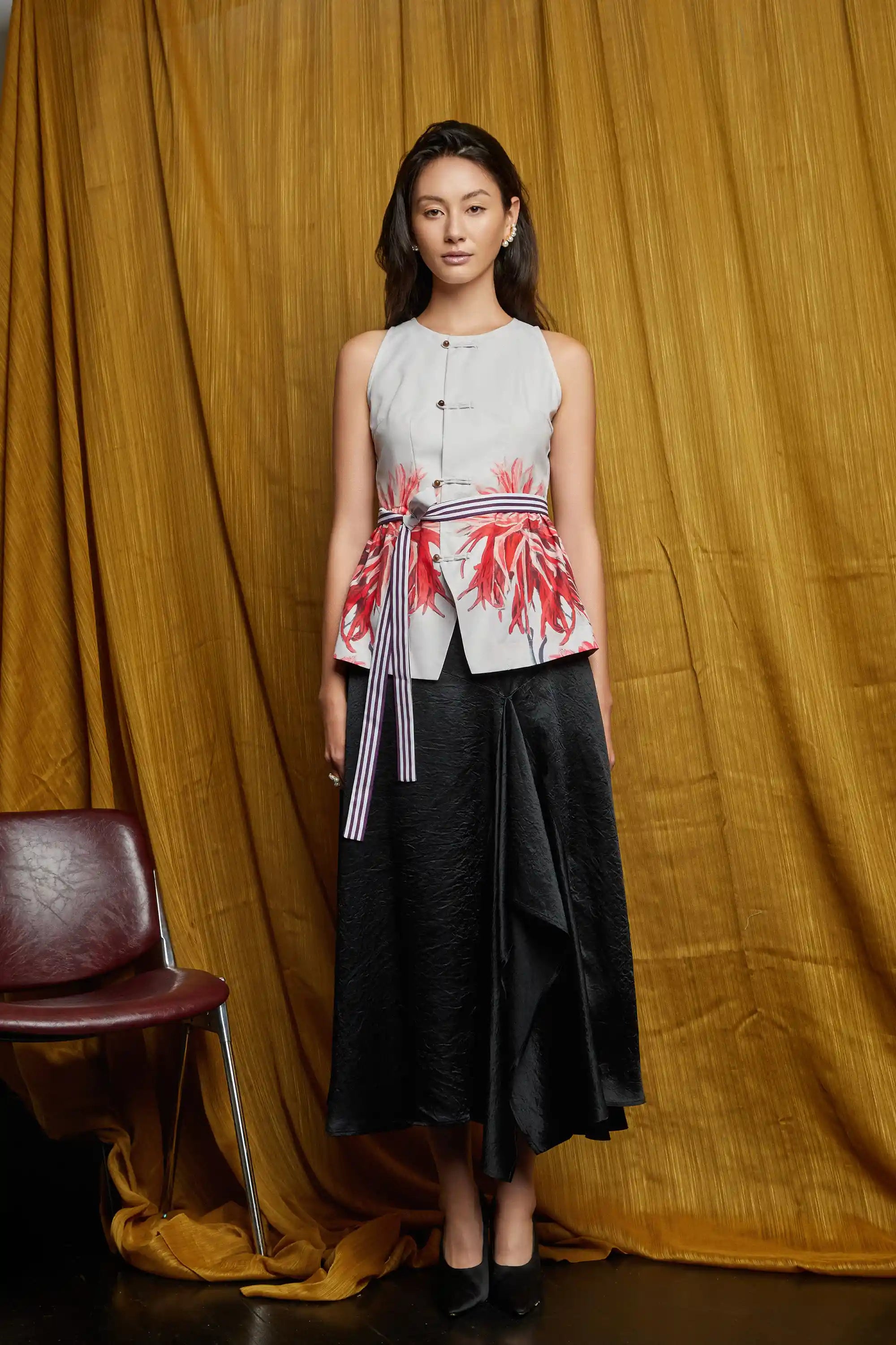 Halter Pankou Top (Spider Dahlia)