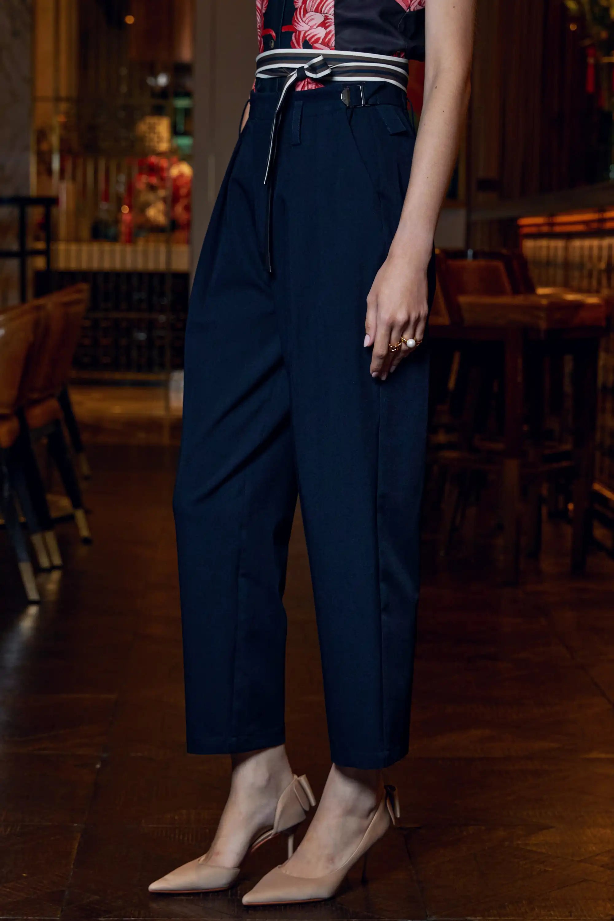 Pleated Peg Trousers (Navy)