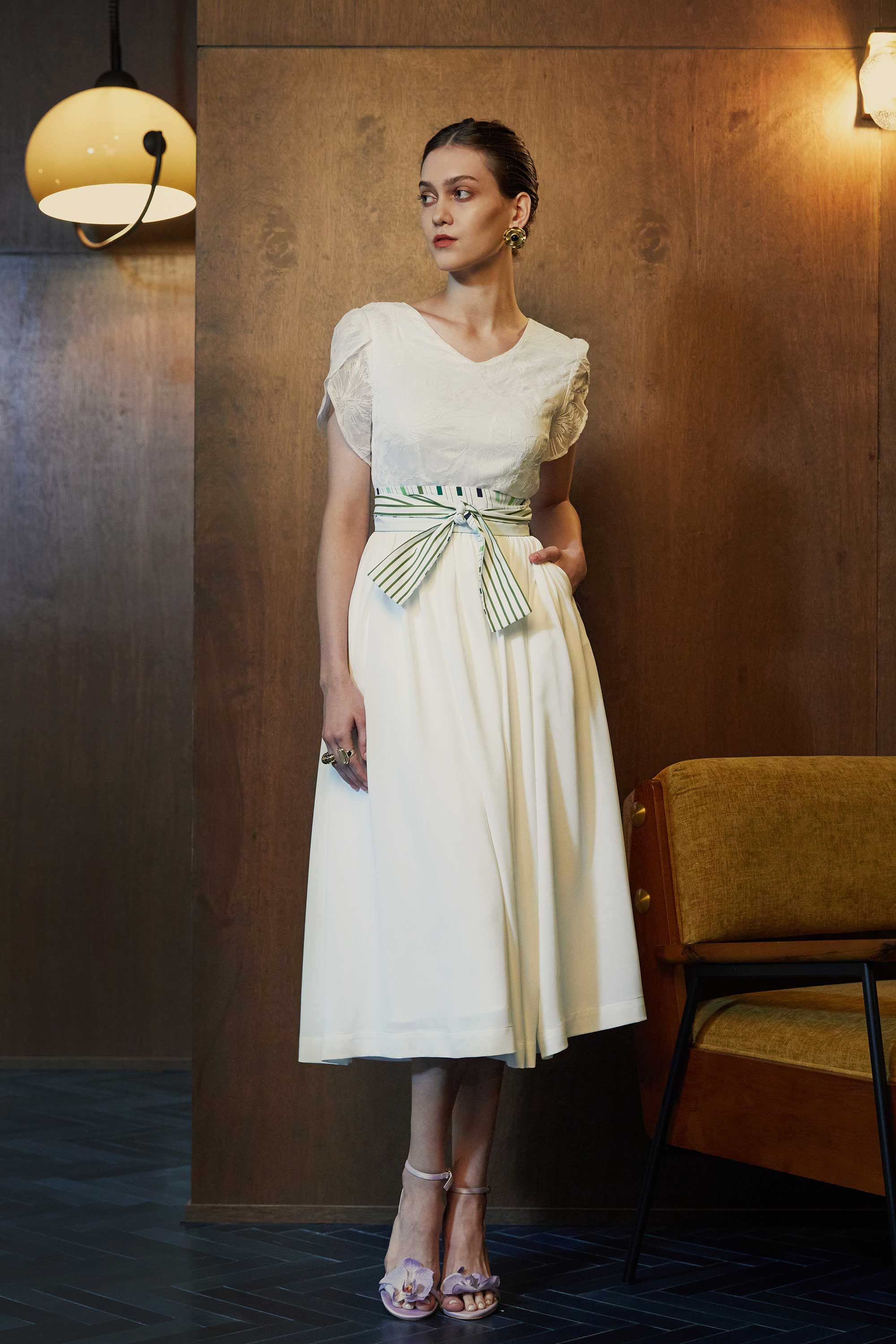 Petal Sleeves Shirtwaist Dress (White Lace)