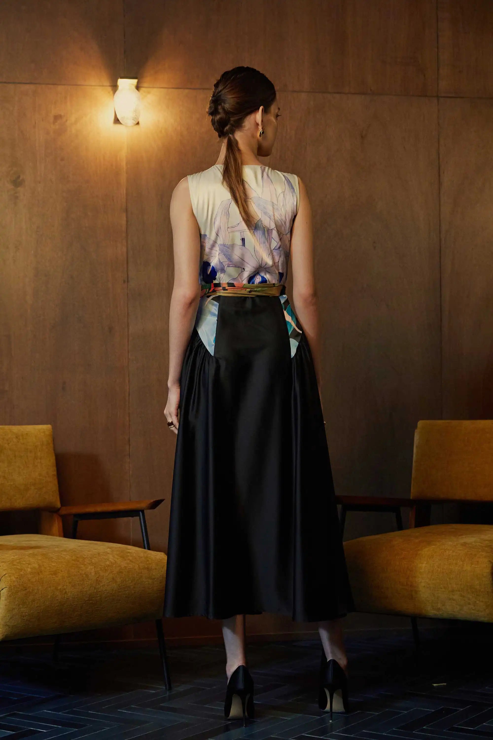 Twist Sleeveless Fit & Flare Tea Dress (Laelia Anceps Orchid)
