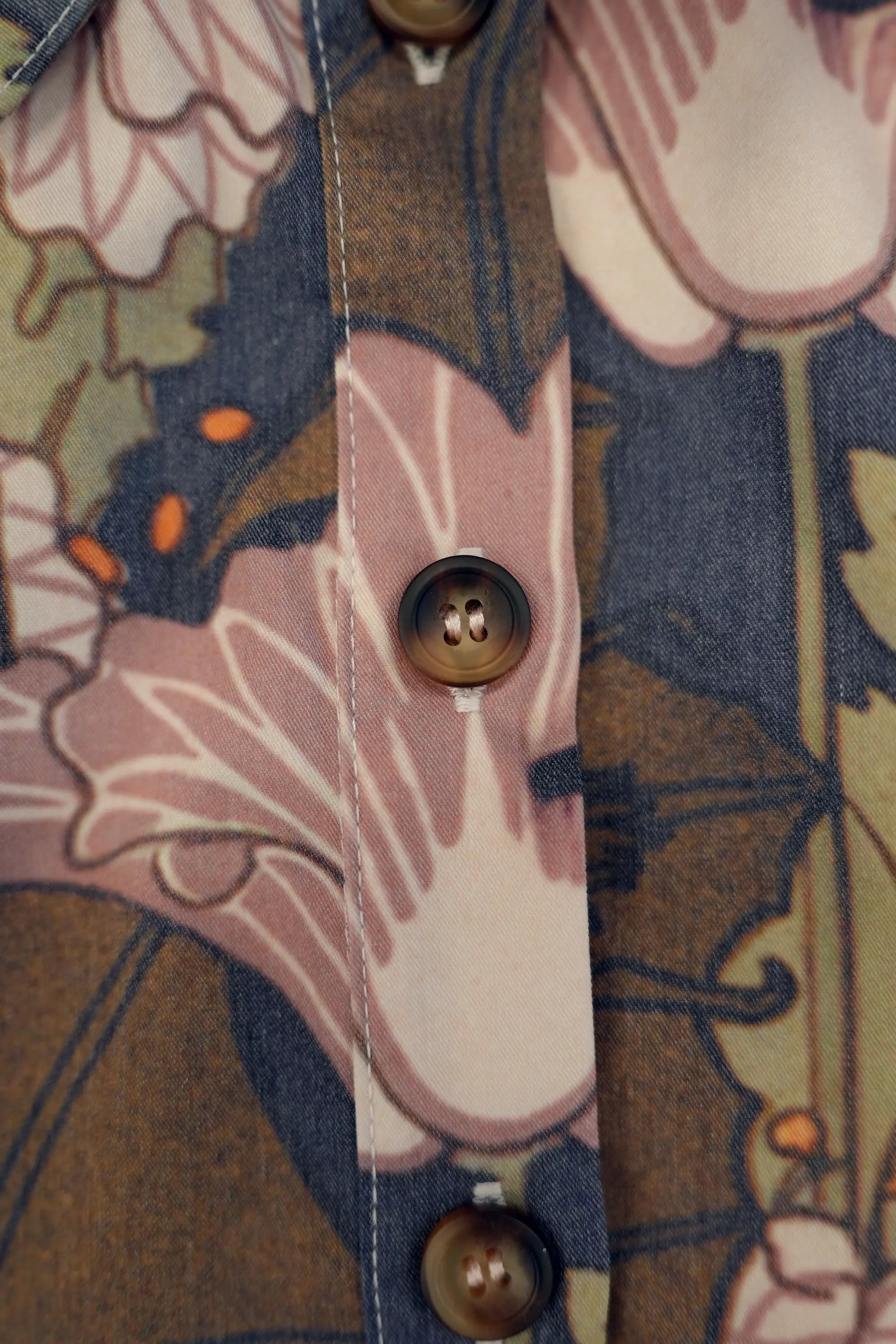 Snowdrop Sleeves Shirtwaist Dress (Bat)