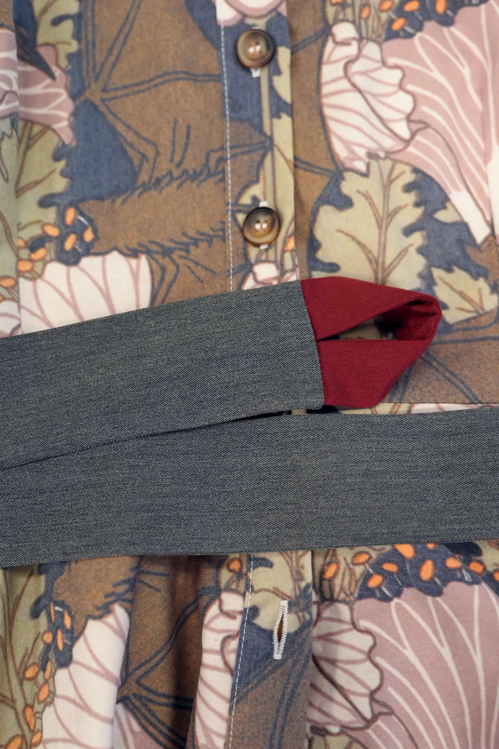 Snowdrop Sleeves Shirtwaist Dress (Bat)