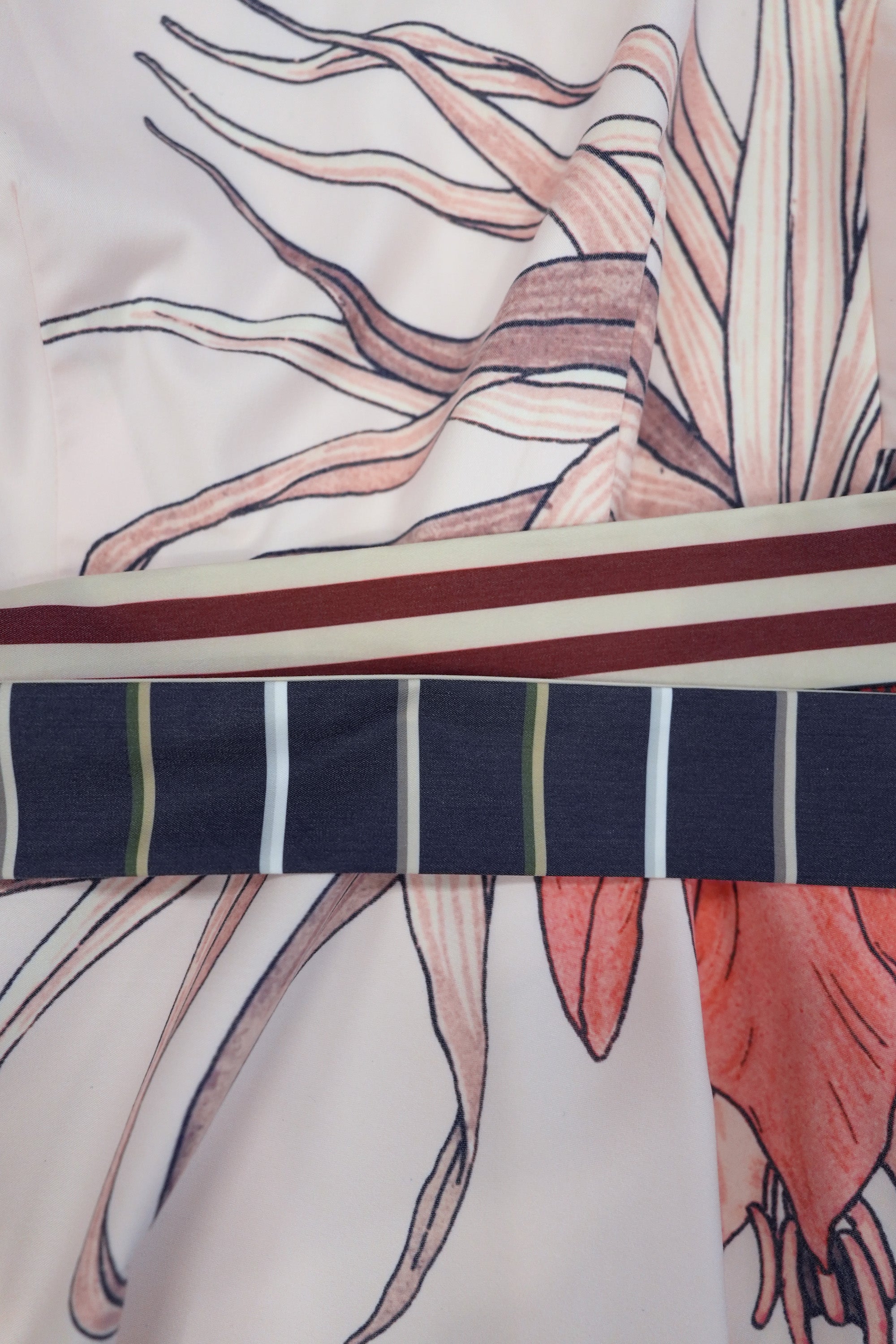 Square Sleeves Fit & Flare Qipao (Crown Imperial)