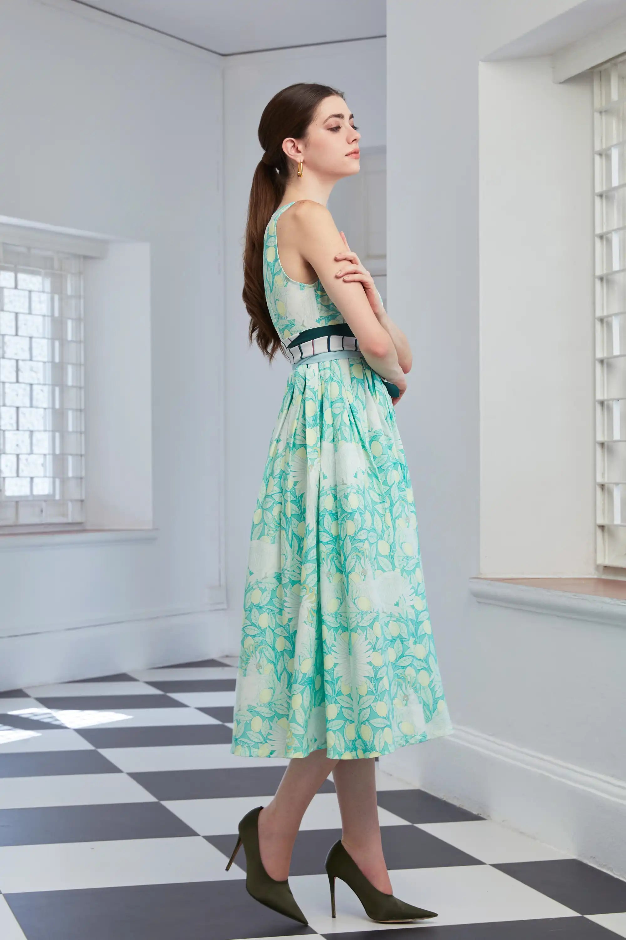 Bustier Box Pleats Dress (Cockatoo)