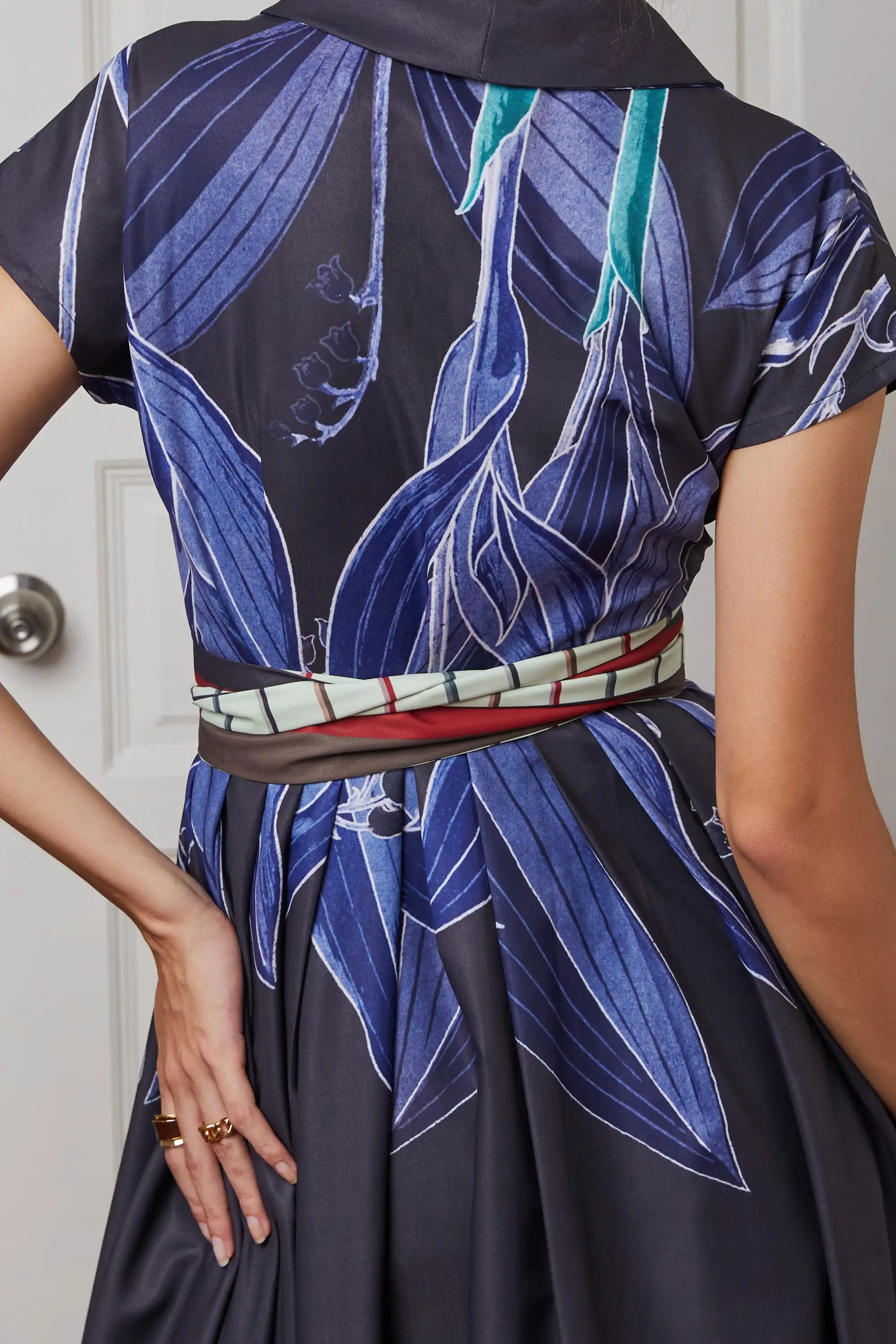 Pilgrim Dolman Dress (Lily of the Valley)