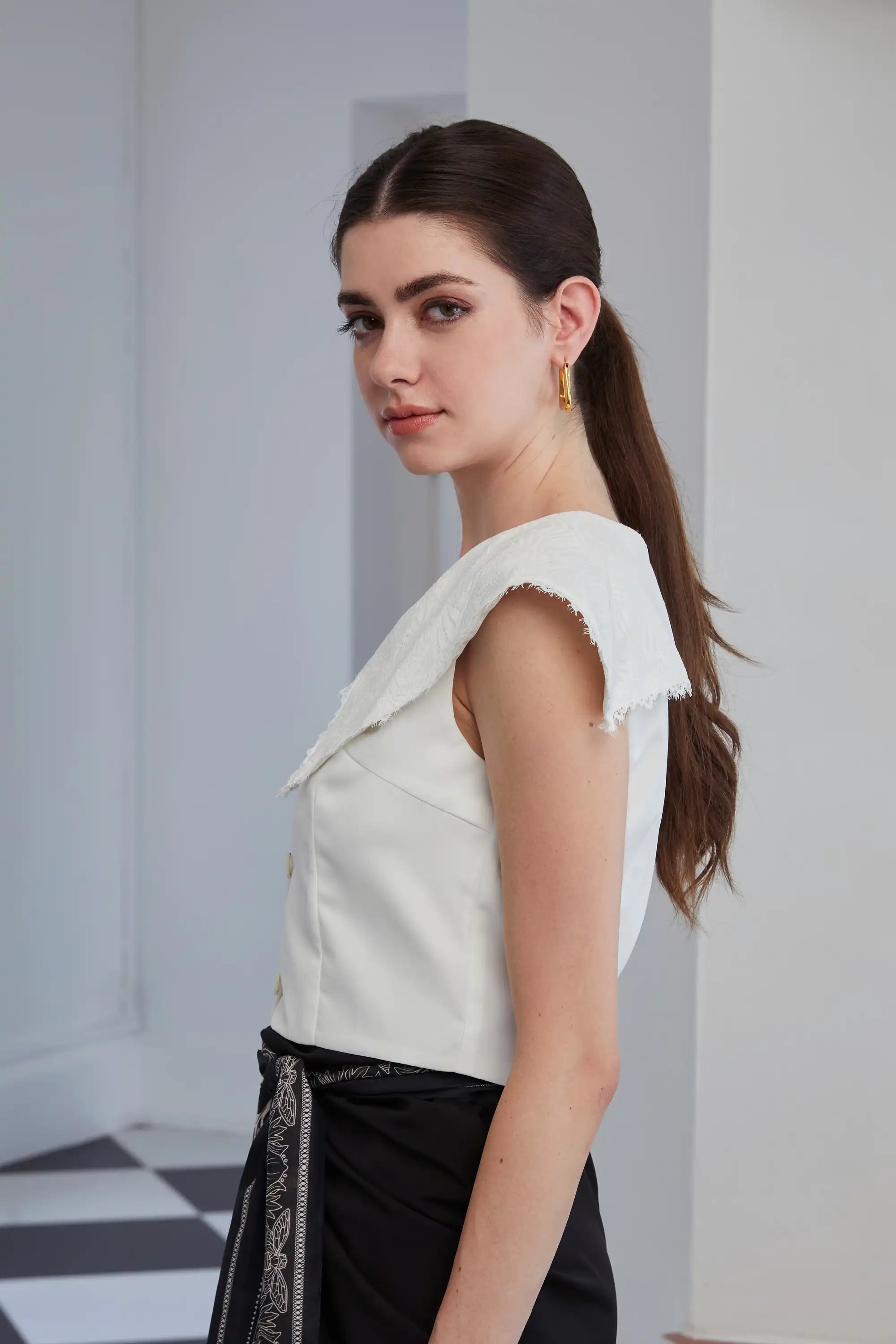 Sailor Collar Cropped Top (White Lace)