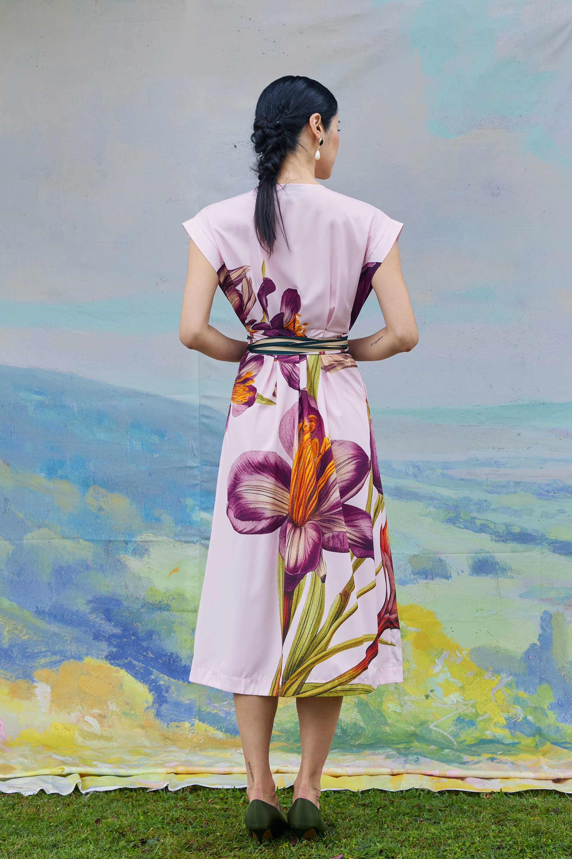 Box Pleats Cinch Tea Dress (Saffron)