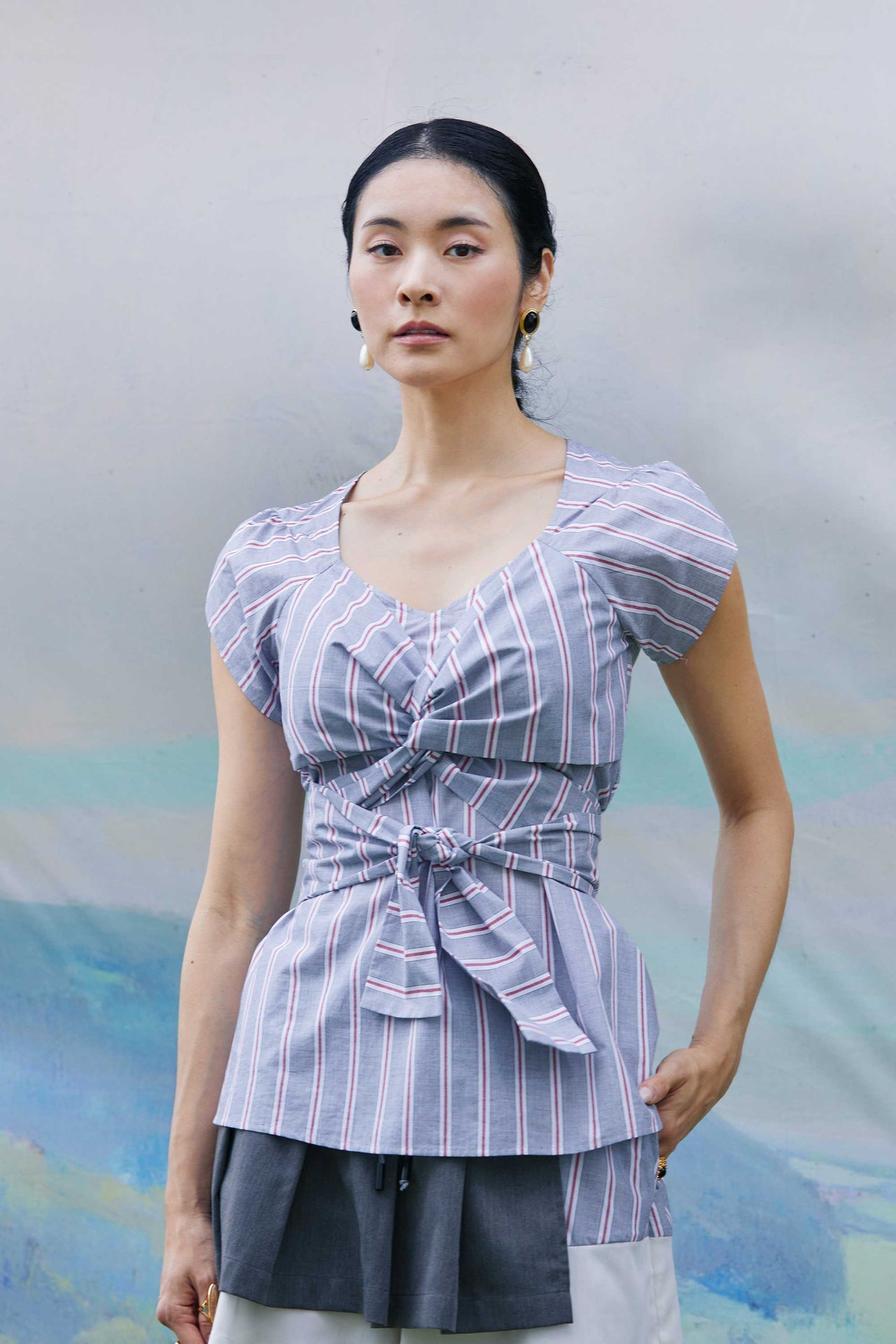 Criss-Cross Tulip Top (Light Grey Stripes)