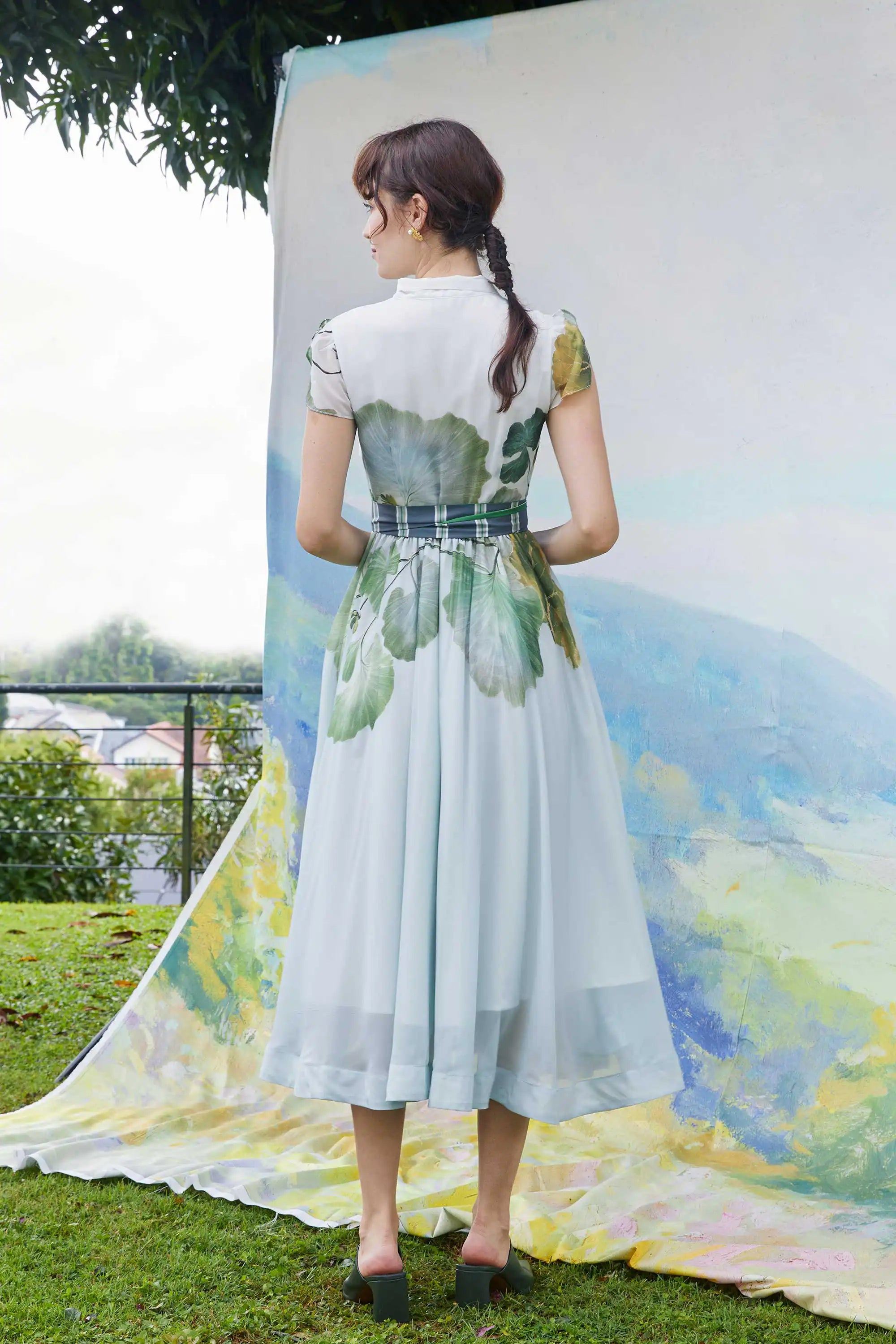 Snowdrop Sleeves Bow Tea Dress (Gingko Biloba)