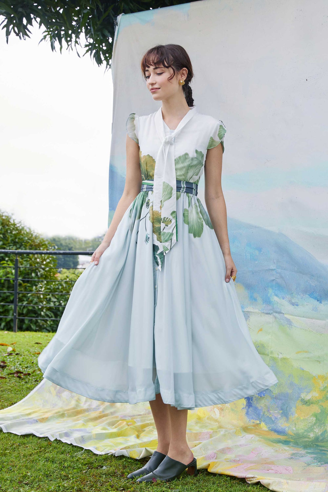 Snowdrop Sleeves Bow Tea Dress (Gingko Biloba)