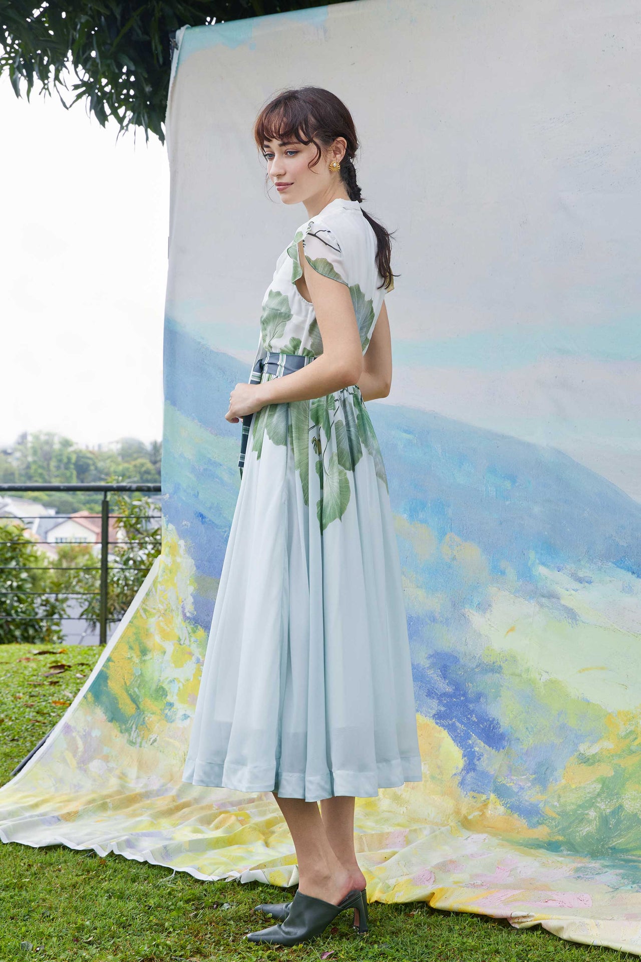 Snowdrop Sleeves Bow Tea Dress (Gingko Biloba)