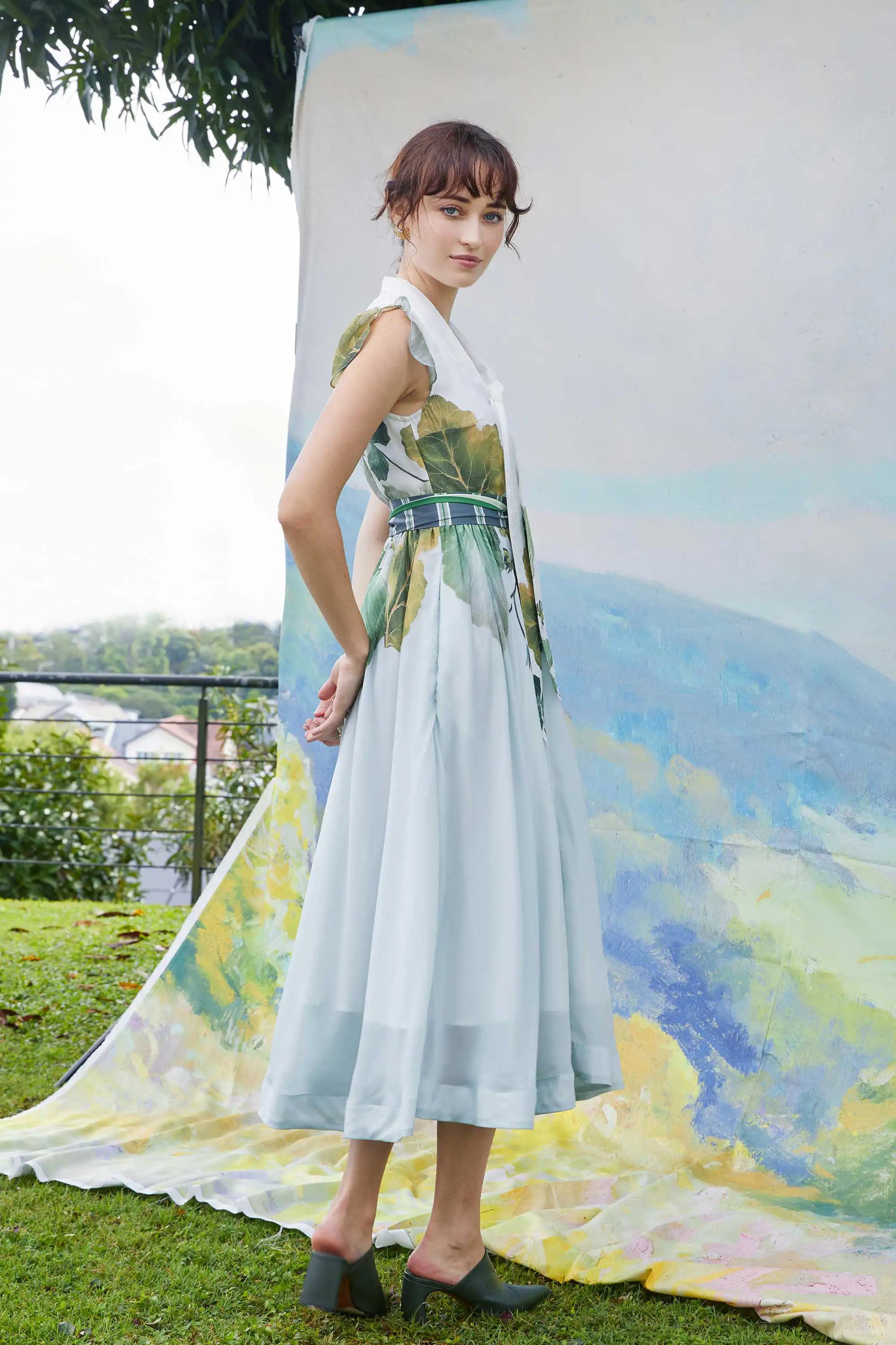 Snowdrop Sleeves Bow Tea Dress (Gingko Biloba)