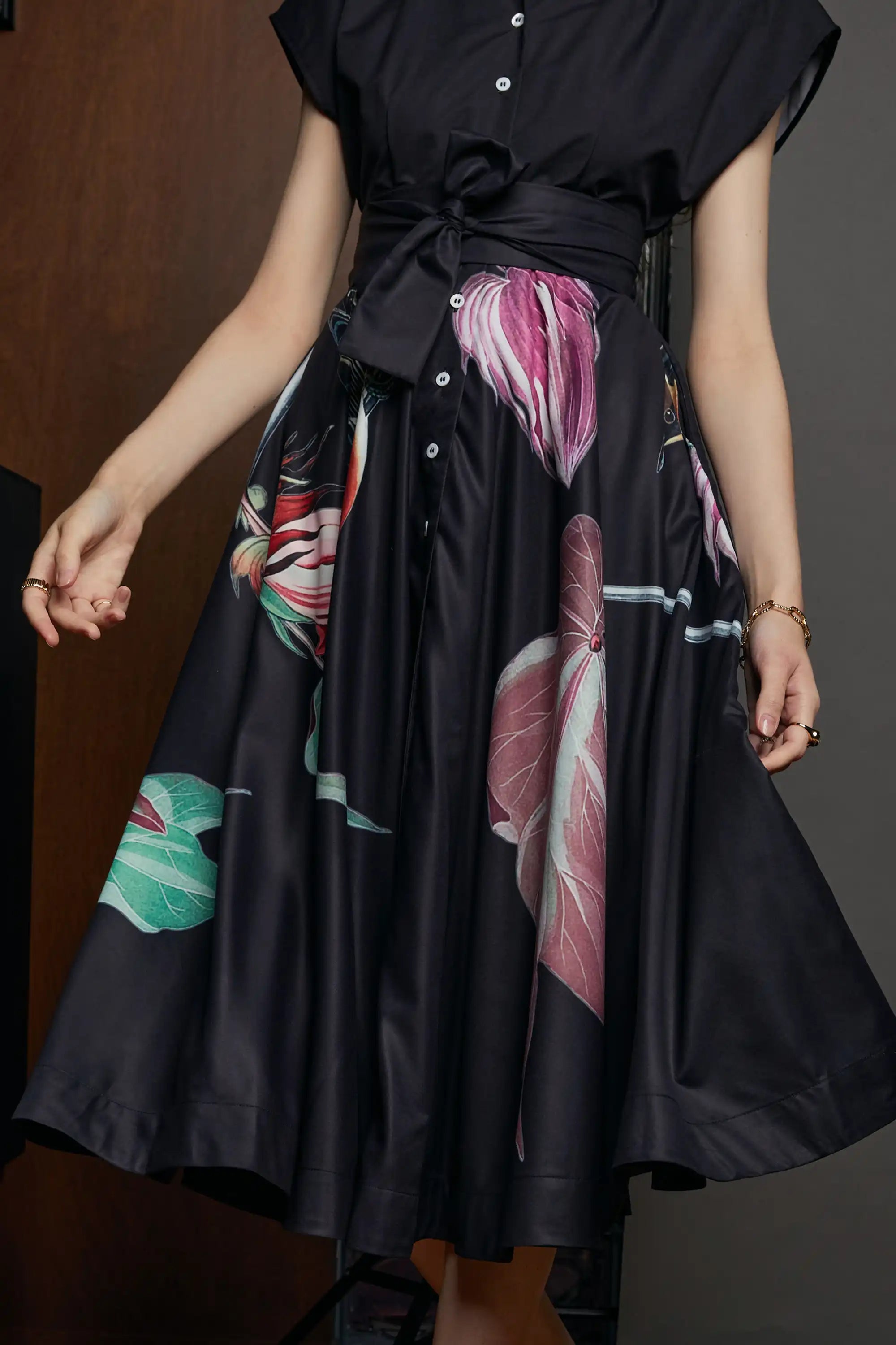 Blended Collar Fit & Flare Dress (Bay-Breasted Warbler)
