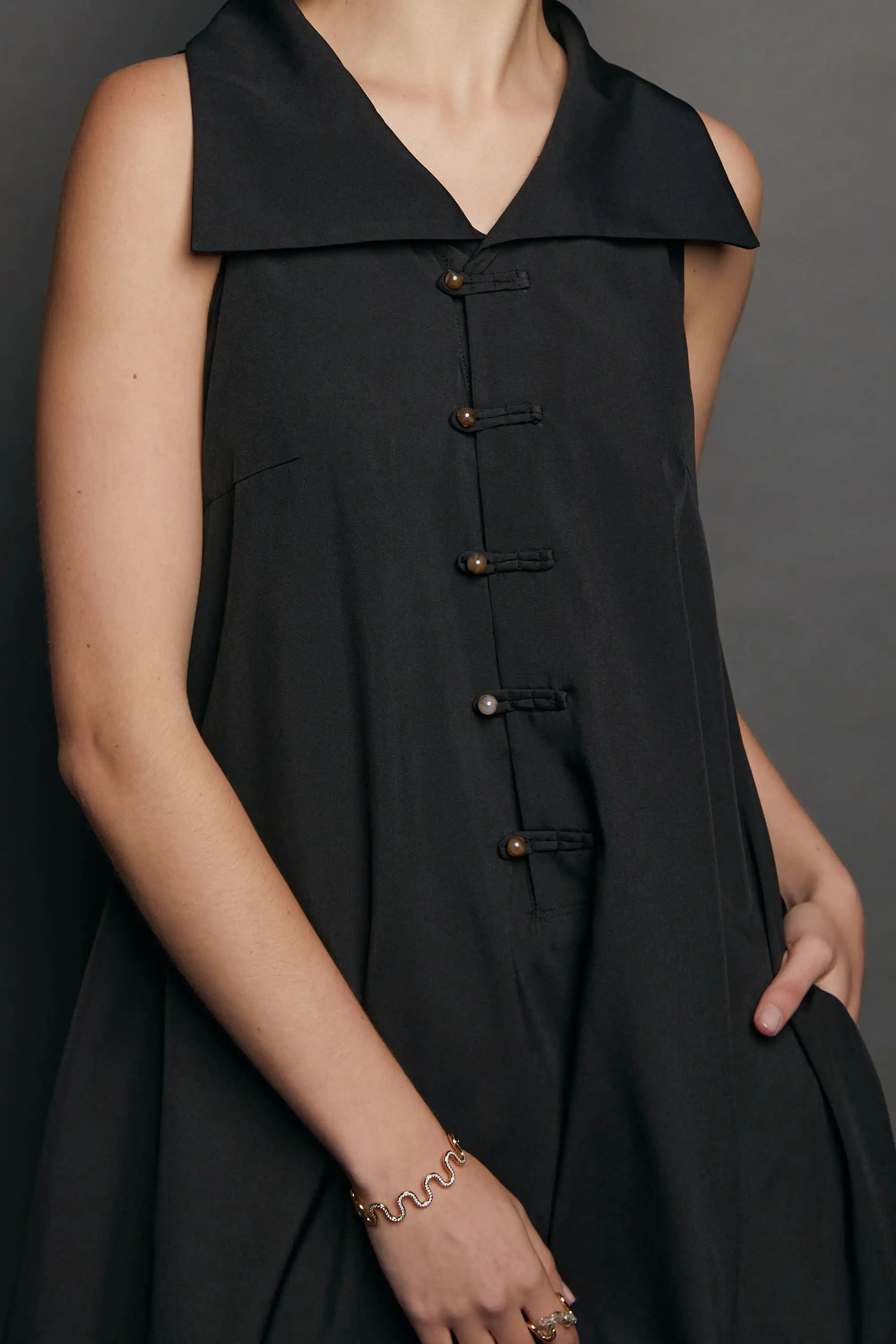 Racer Pankou Dress (Black)