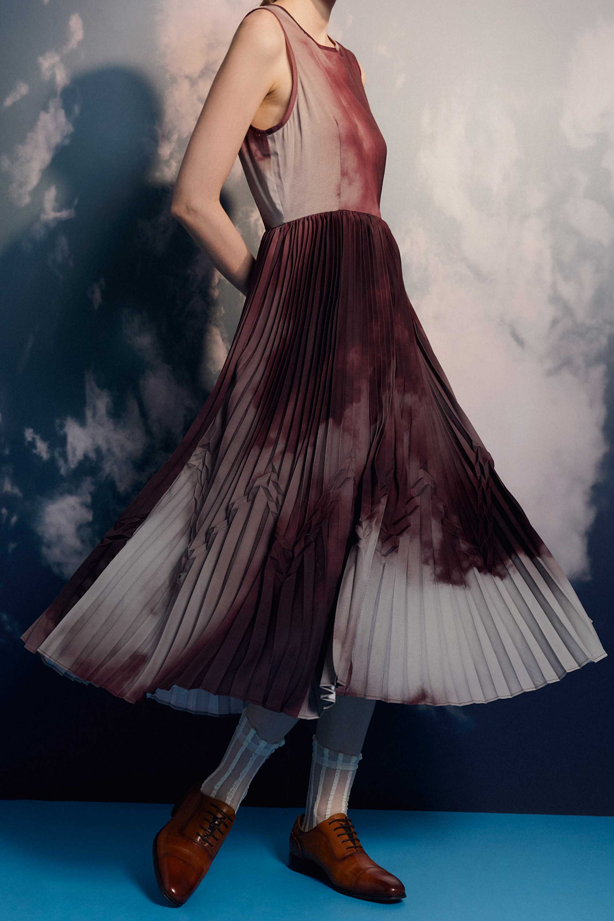 Sleeveless Fusion Pleat Dress (Alkaff)