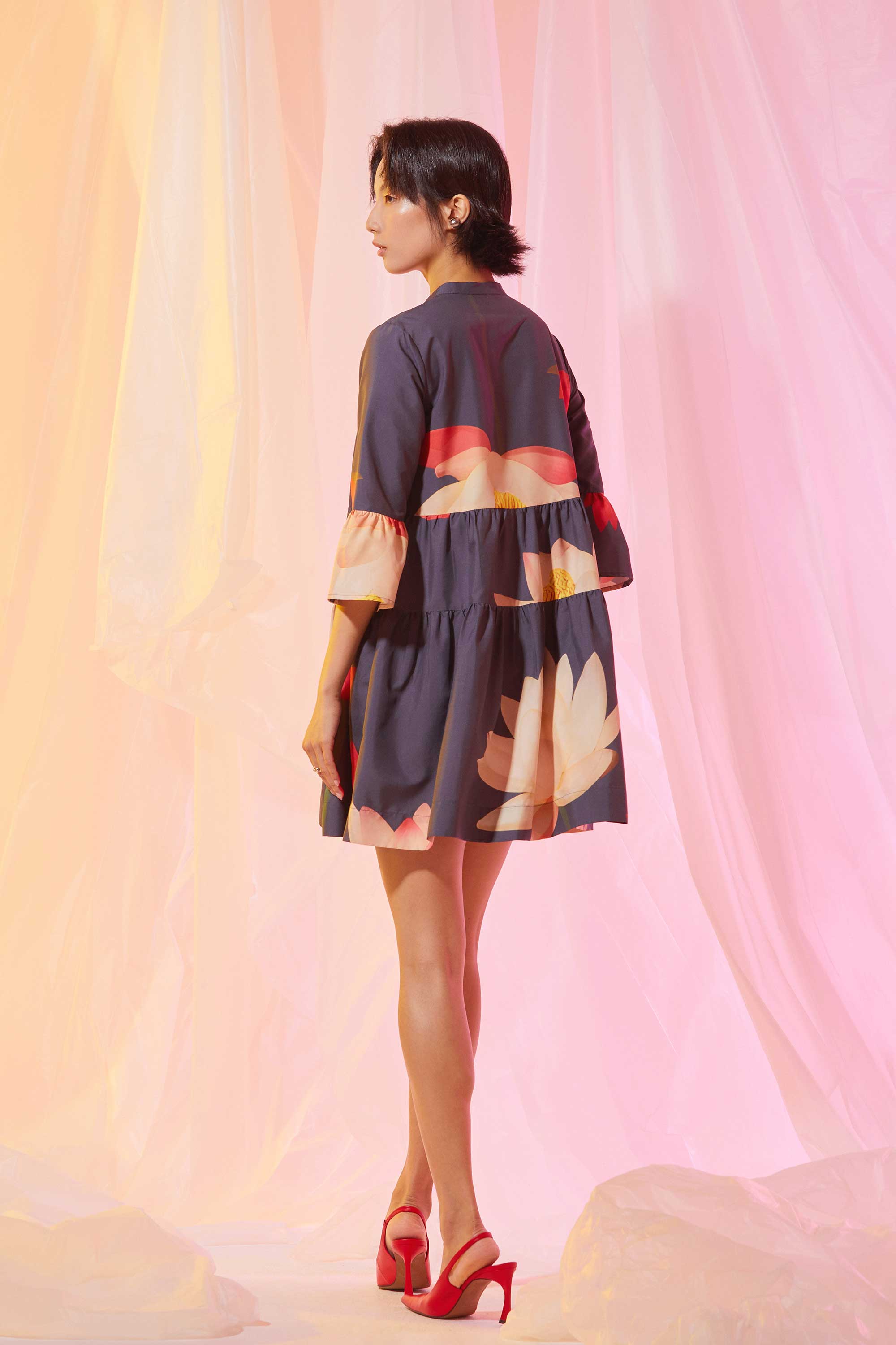 Piping Tiered Mi-Knee Dress (Ember)