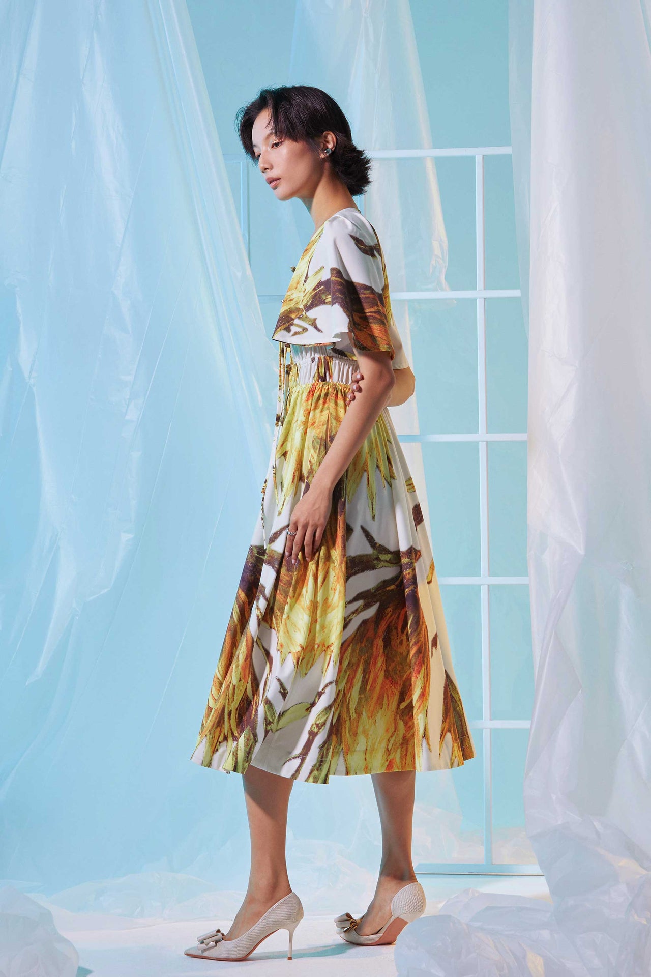 Flutter Sleeves Cottage Midi Dress (Present)