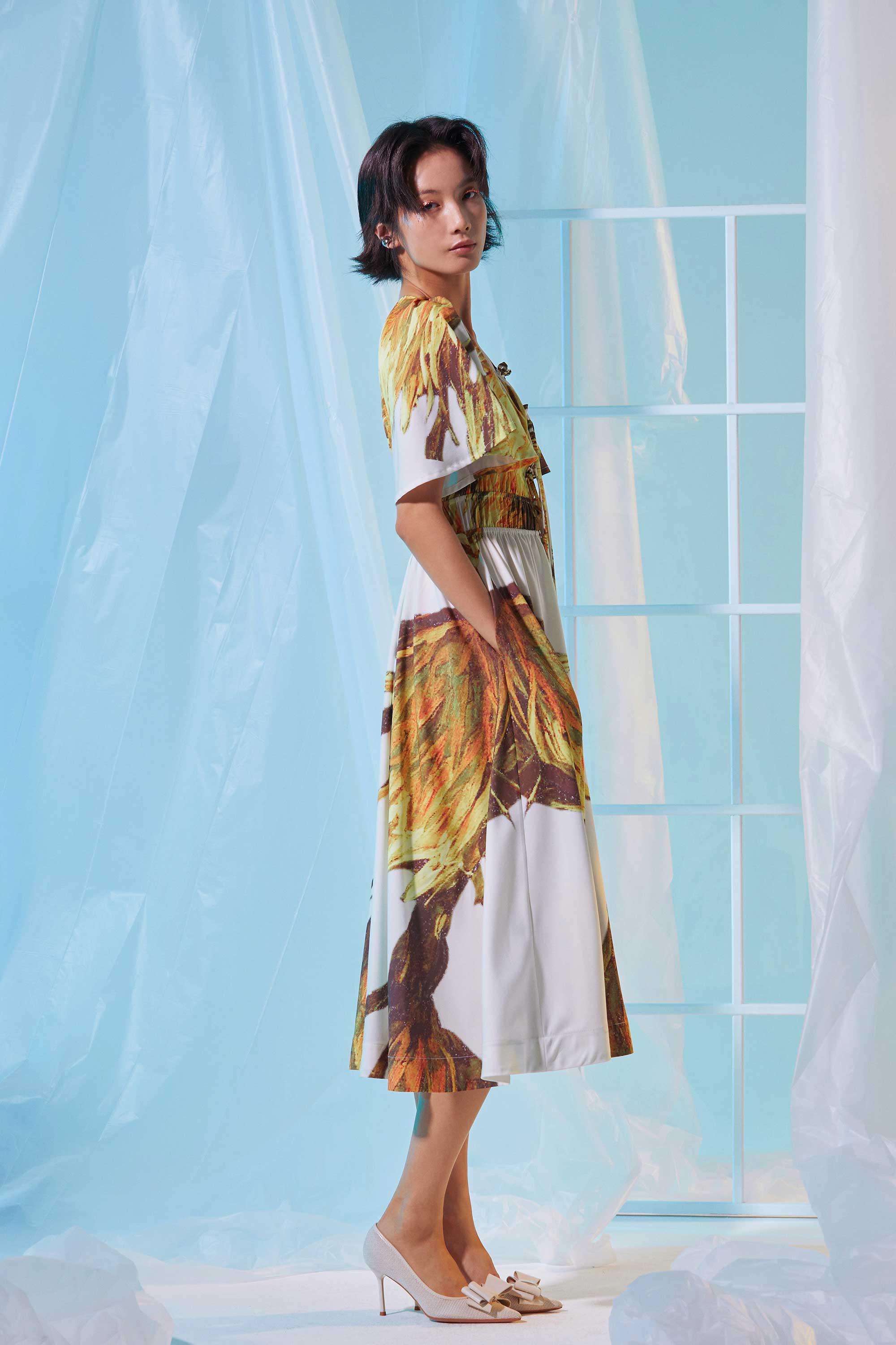 Flutter Sleeves Cottage Midi Dress (Present)