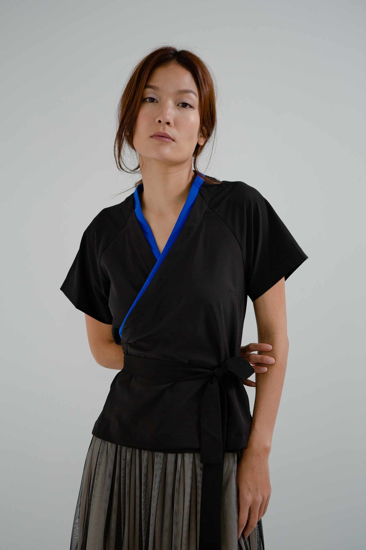 Short Sleeve Kimono Wrap Top (Black)