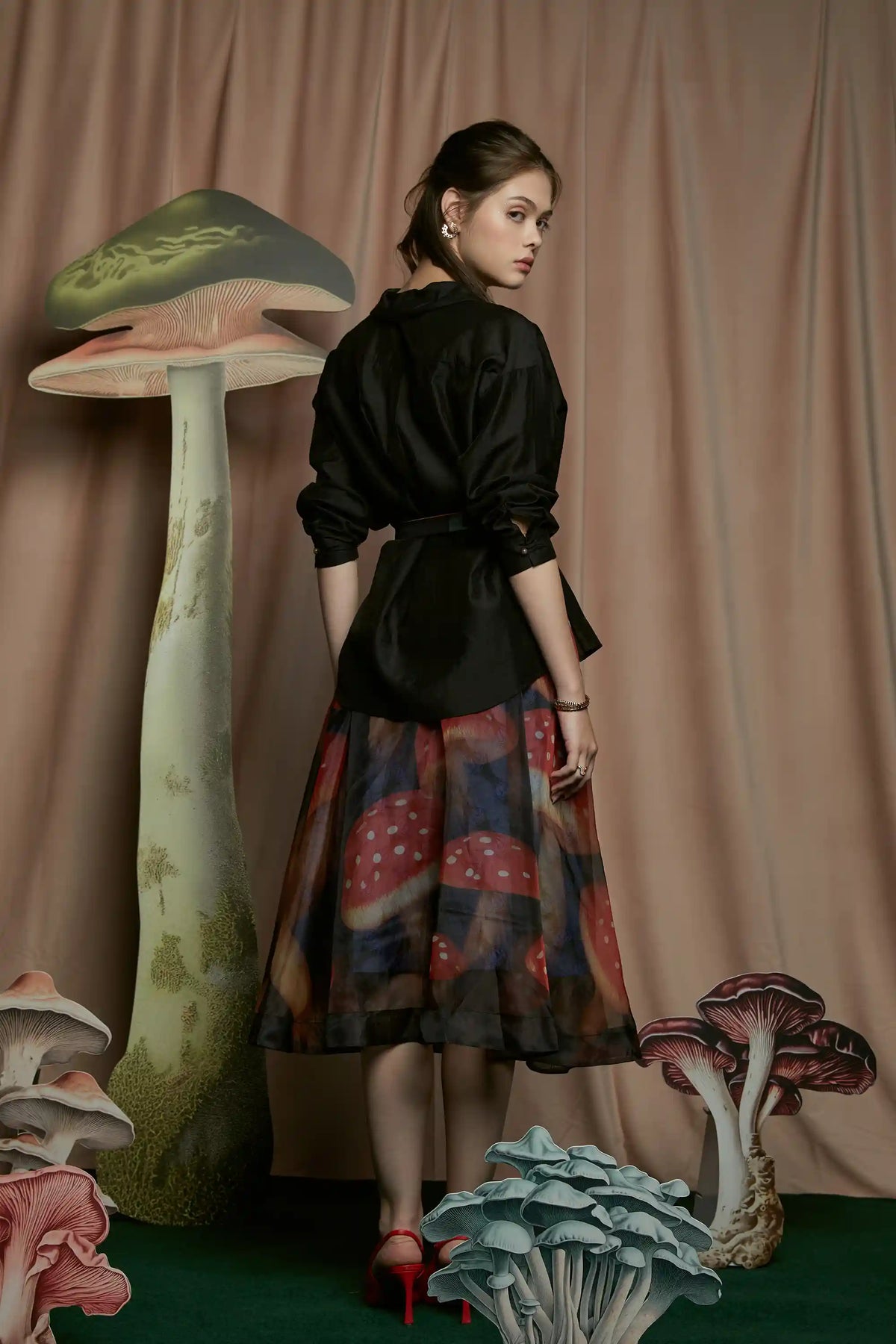 Blouson Sleeves Pankou Top (Clitocybe)
