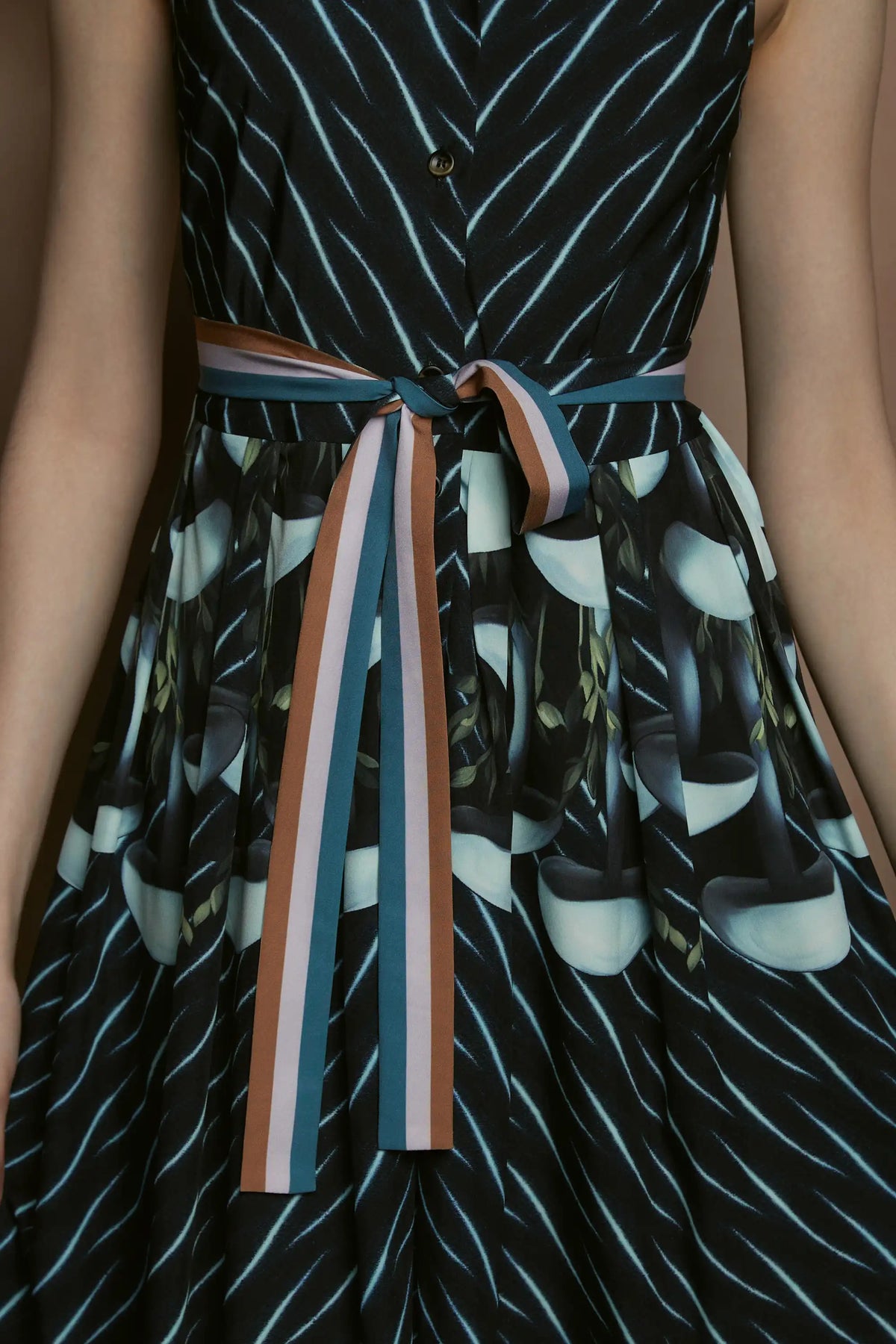 Dual Pleat Sleeveless Dress (Indigo Milk Cap)